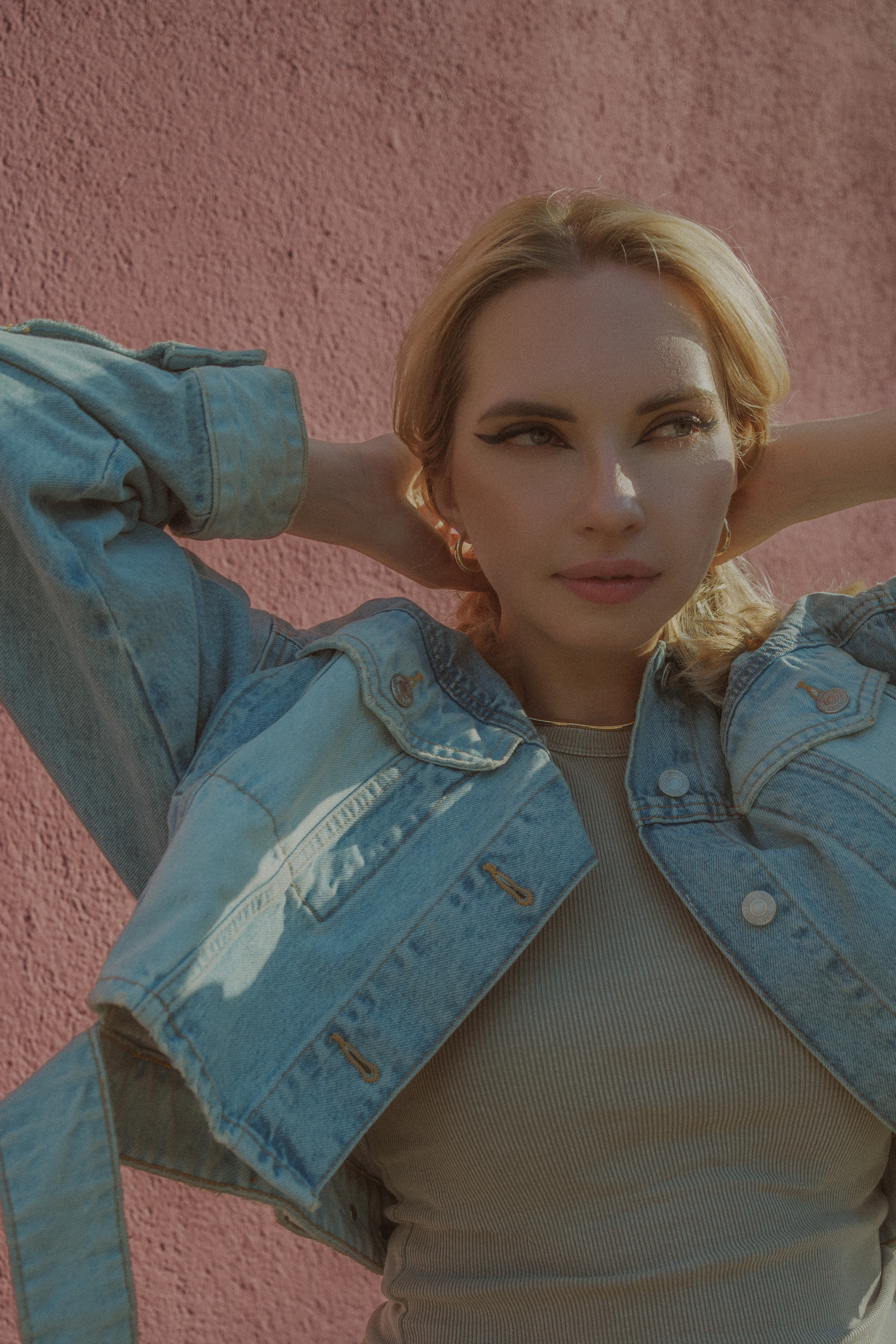 В кадре: IT recruiter. Творческие фотосессии в Москве. Фотоальбом лидера группы ЯЛО