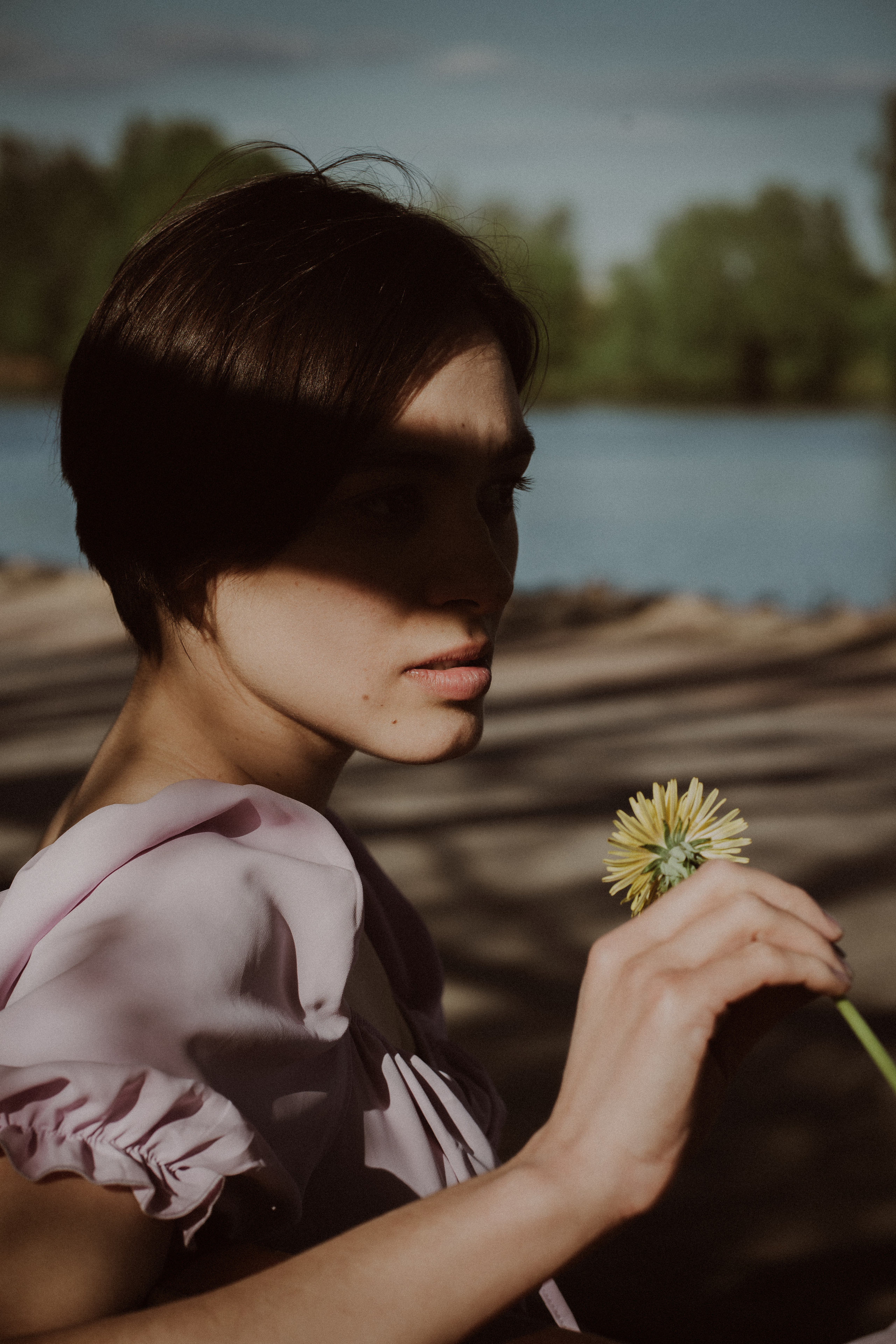 В кадре: путешественница. Творческие фотосессии в Москве. Фотоальбом лидера группы ЯЛО