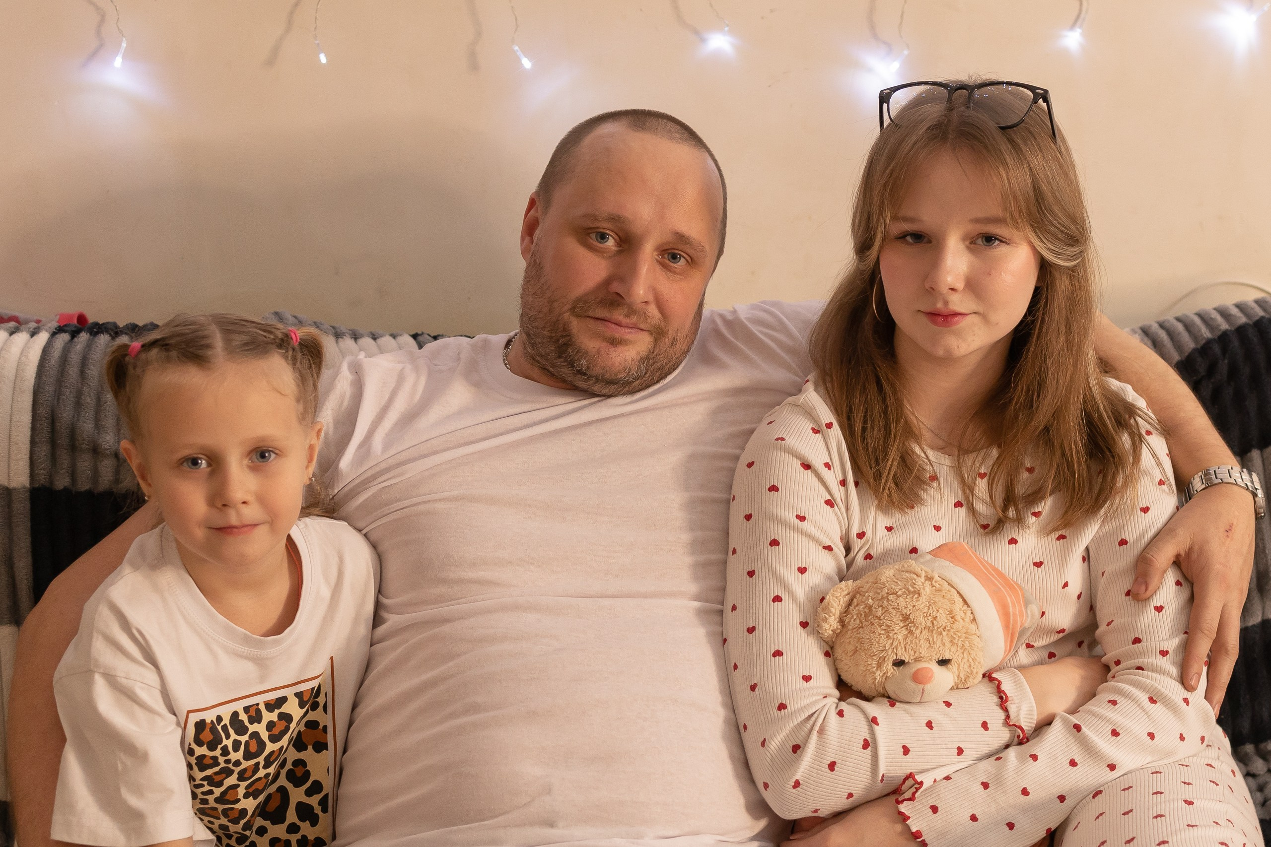 Семейная новогодняя фотосессия дома