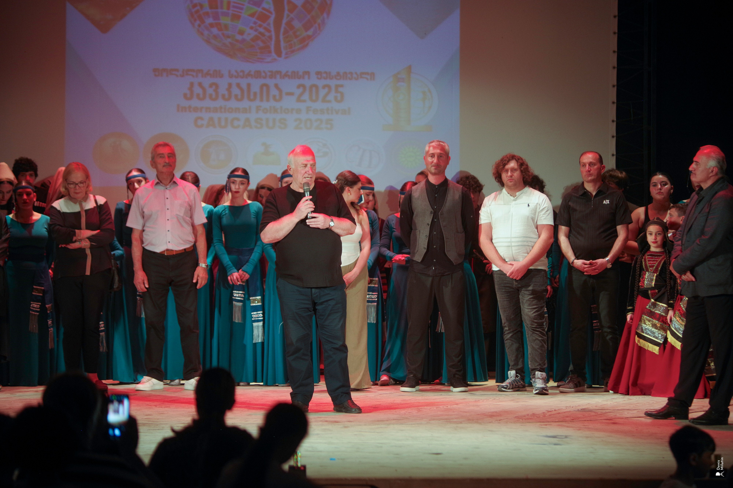 Танцы в прекрасном Они. Портретный фотограф Денис Милютин