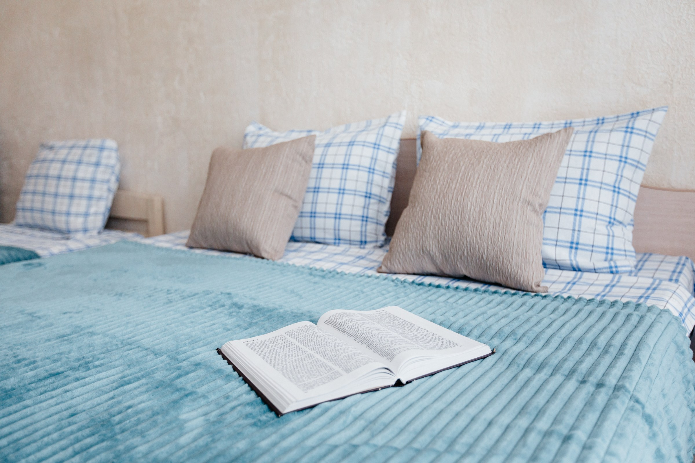 Рябиновая, 14/1. Душевный фотограф Ваших самых ярких событий Марина Погребняк