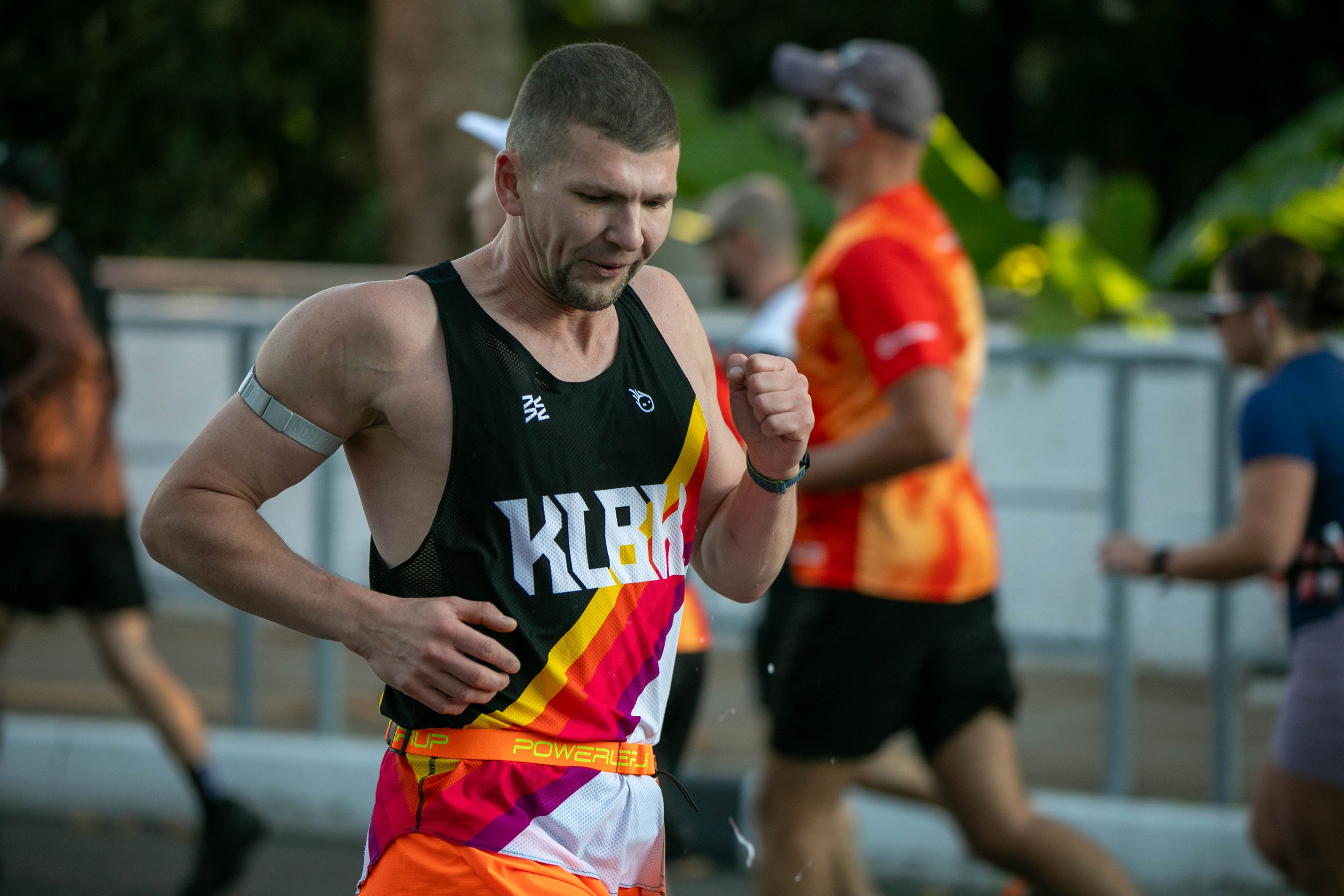 Сочи Марафон по бегу — 2025.11.03. Фотограф из Сочи Регина Труфанова