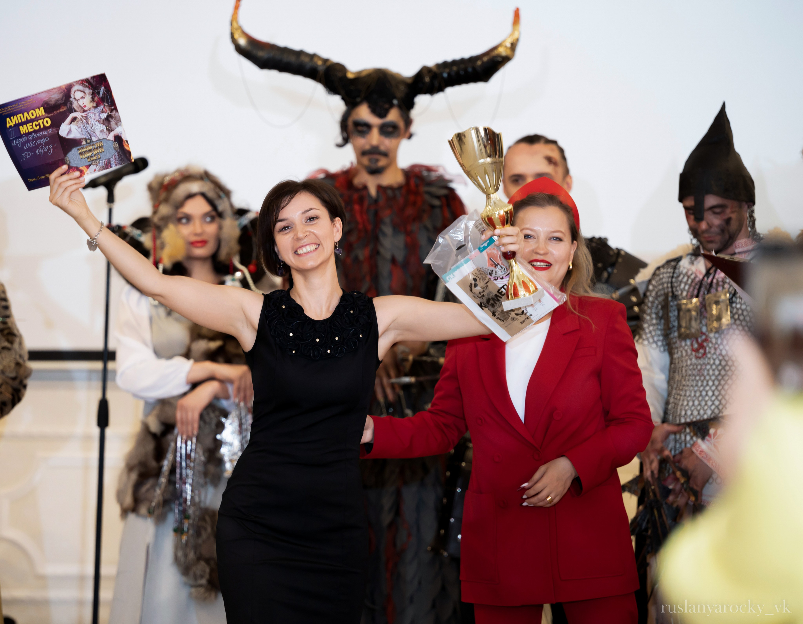 Модный показ. Репортажный фотограф