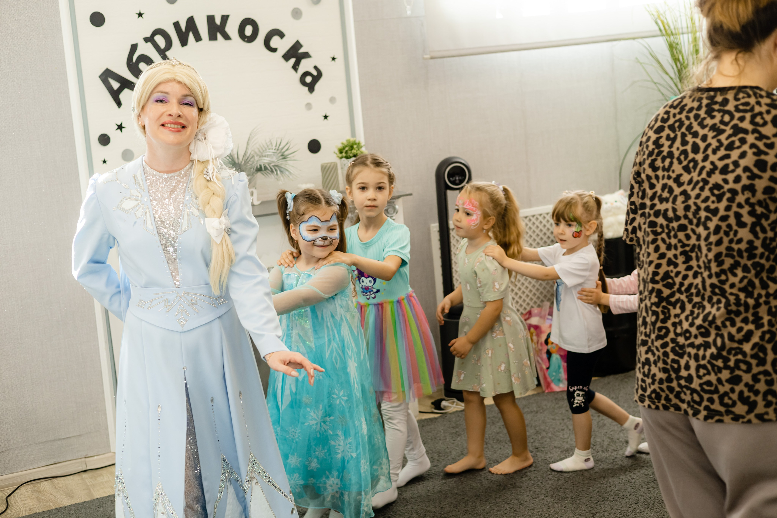 В детских лофтах. ФОТОГРАФ НОВОСИБИРСК — АЛЁНА ЖИГАЛЕЕВА