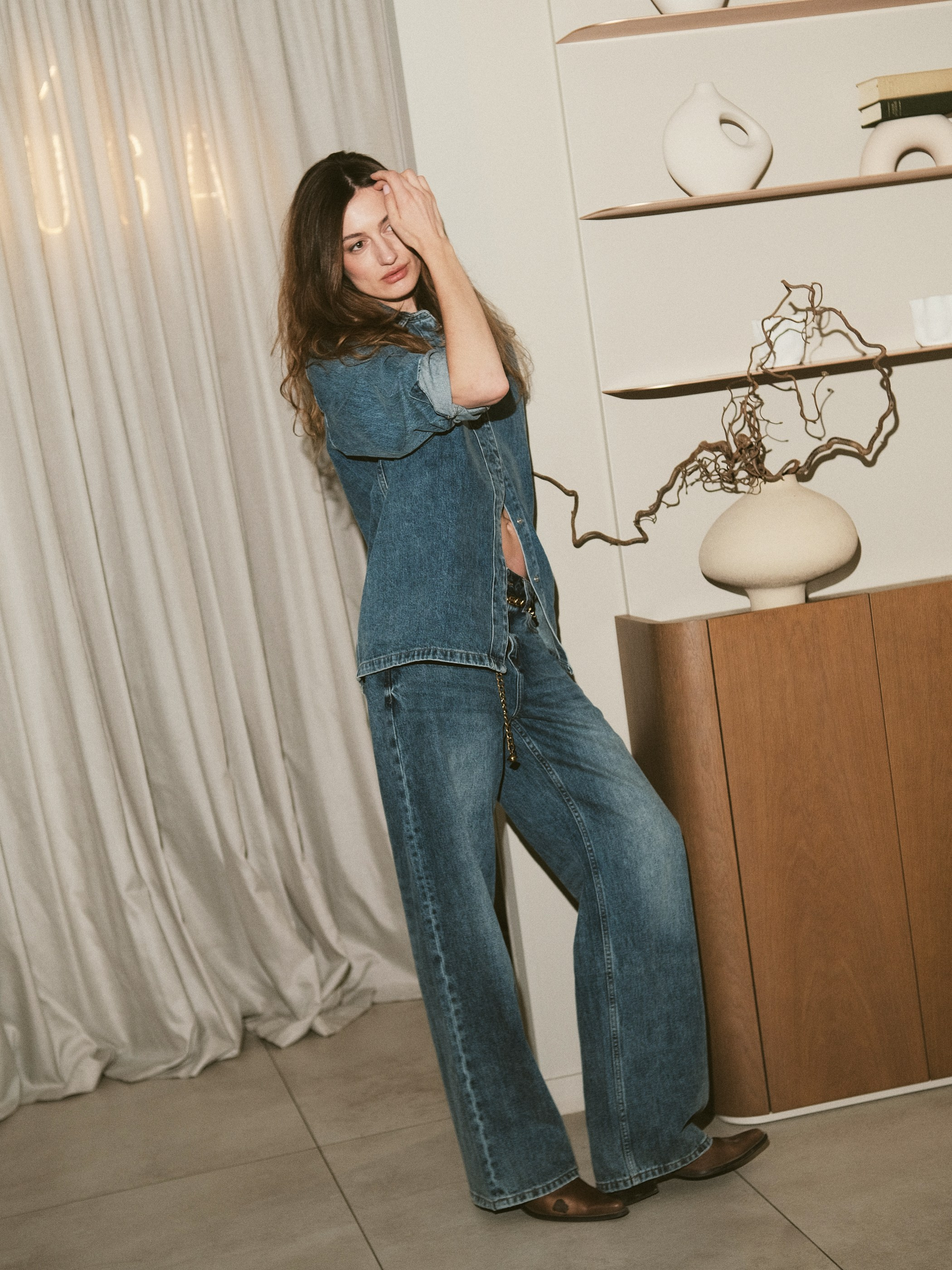 Оля Никишина для SHUGA. DISEMICHASNOVA