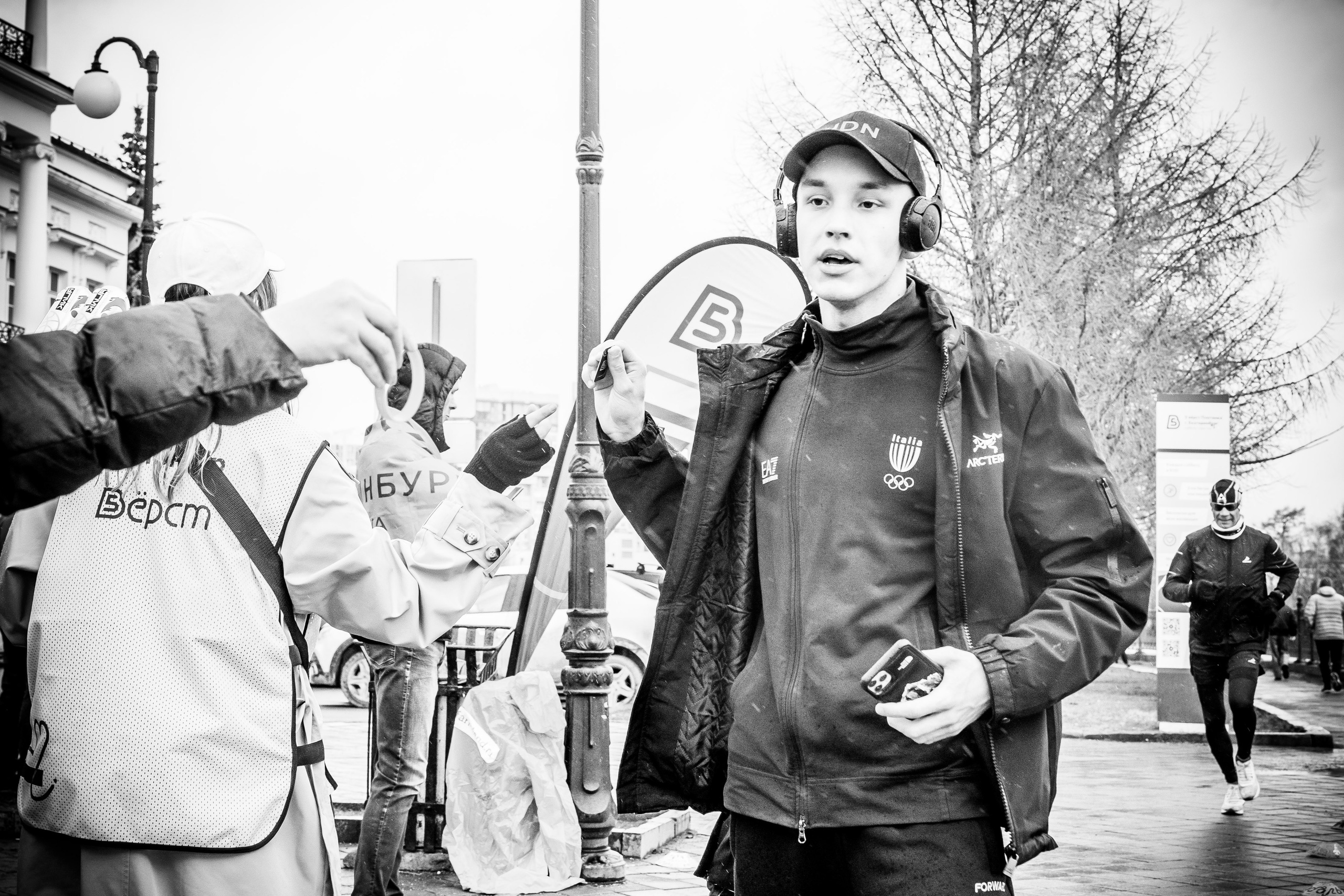 Слава где фотки?