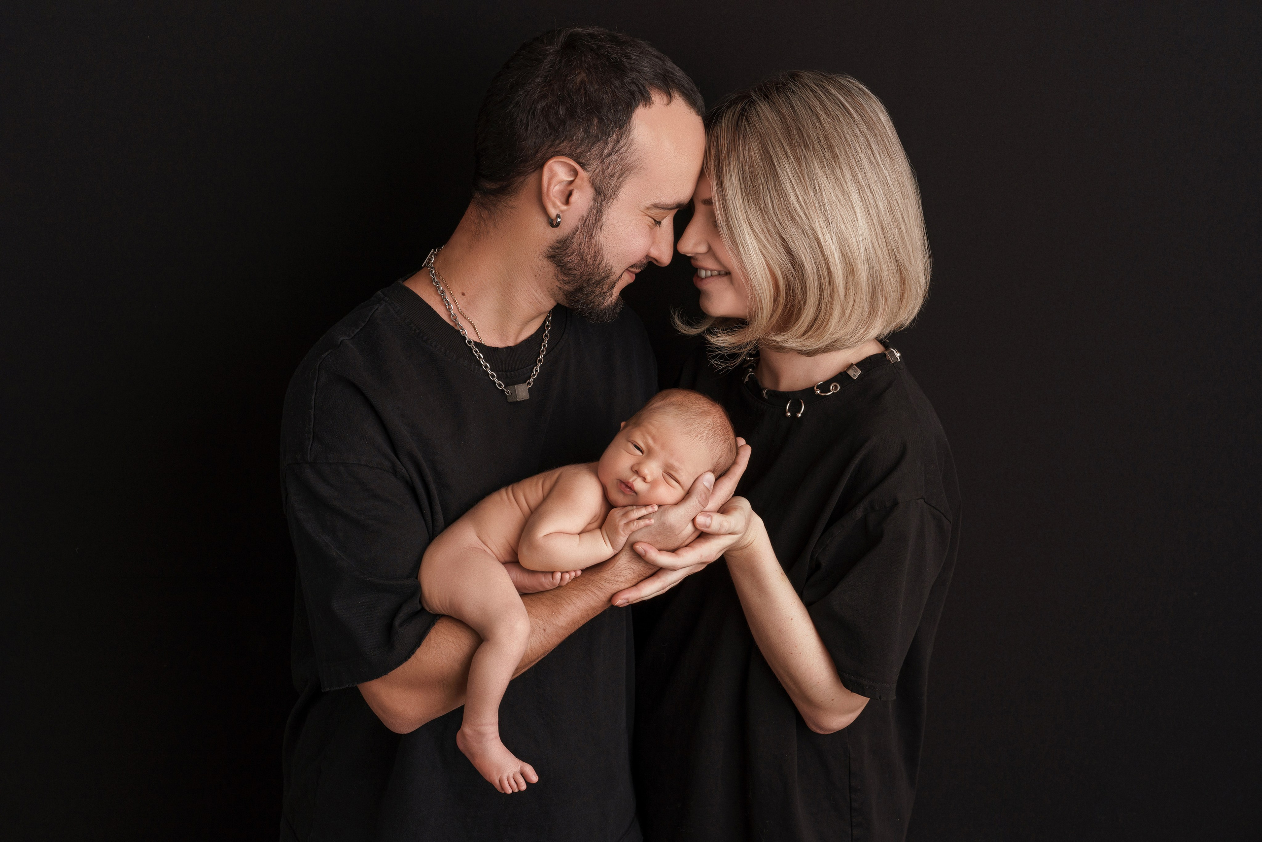 Семейные фотосессии с новорожденными | Трогательные кадры малышей и их близких в Москве и МО. Фотосессия новорожденных в Москве и Московской области | Профессиональный фотограф newborn — Татьяна Иванова