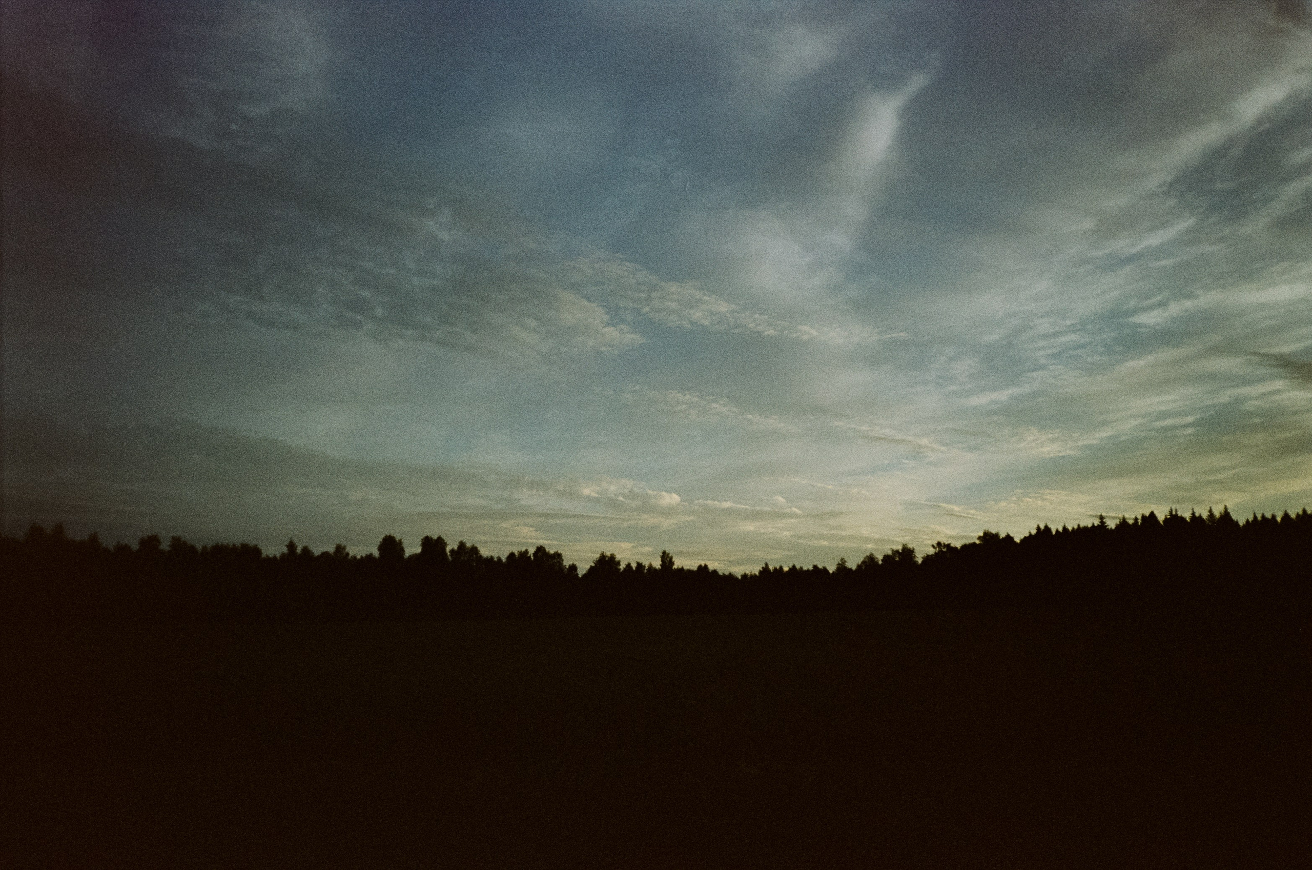 Ricoh MF-1 / Fujifilm X-tra 400 (просрочка) / Закат в Котово