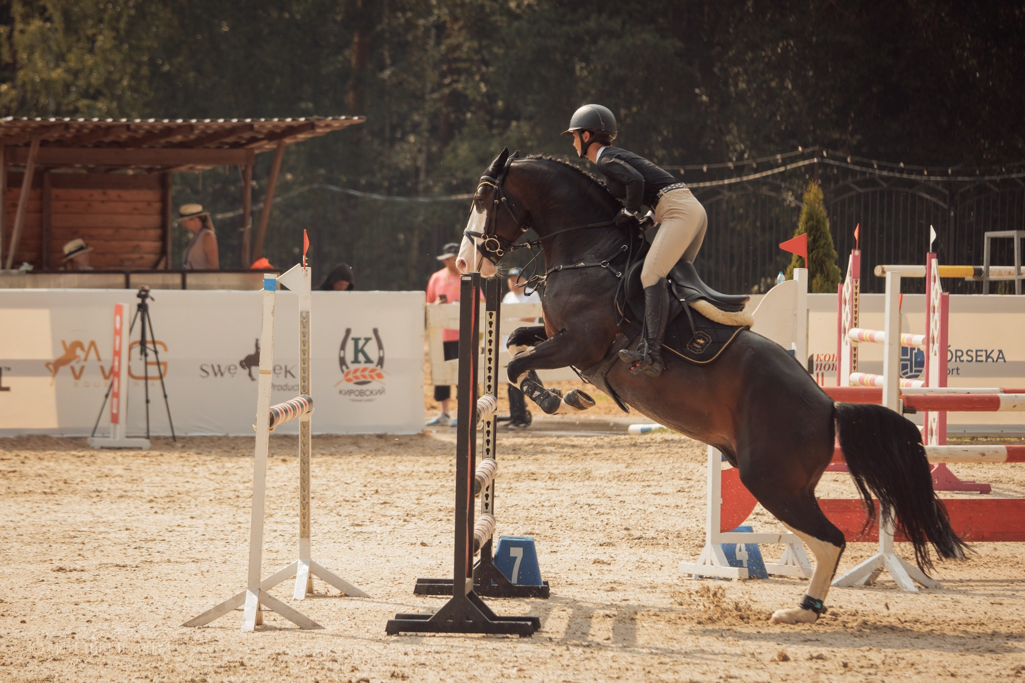 Дерби. Horseka 2024. Детская Конная фотография в Москве Юлия Шепелева