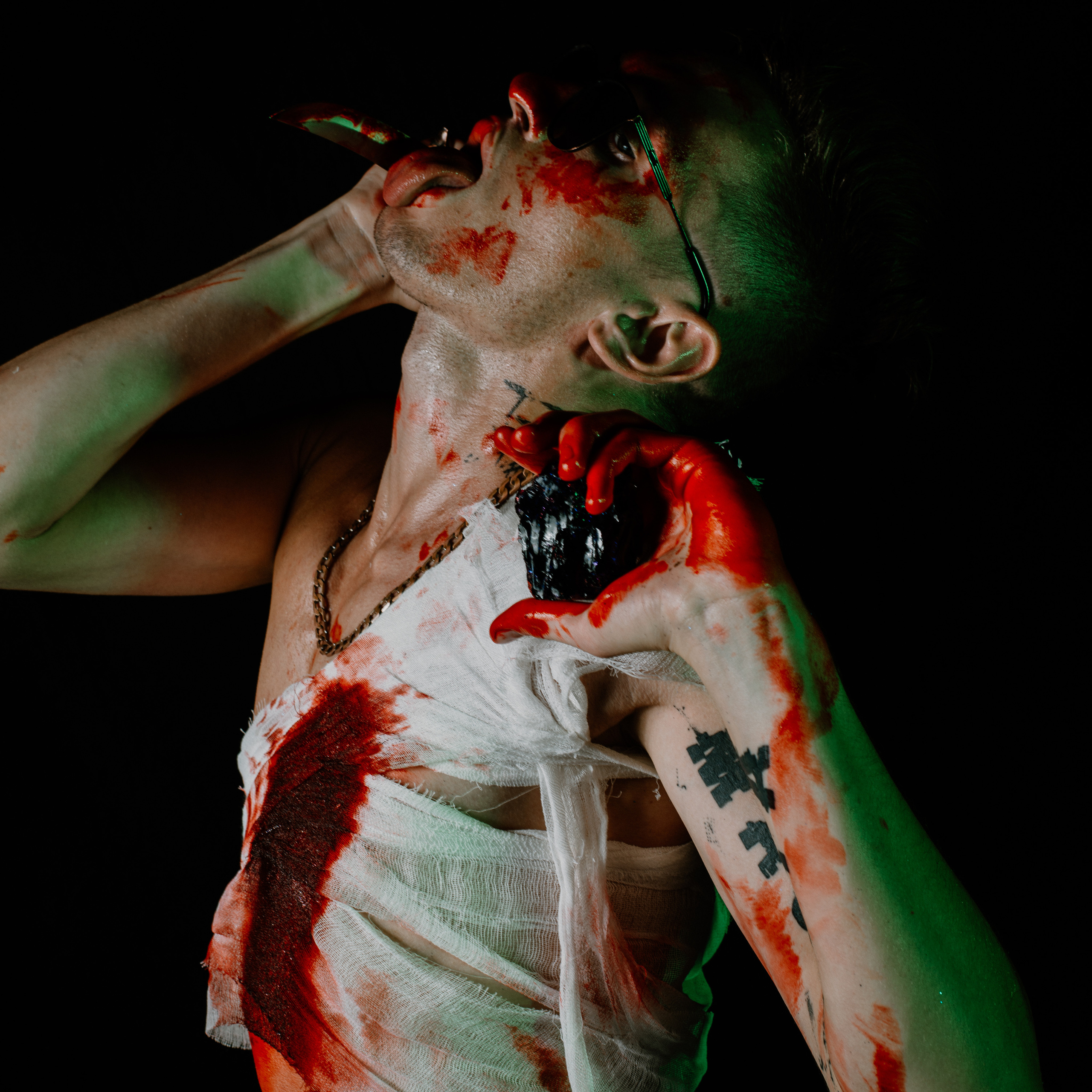 Slava. Фотограф для маркетплейсов в Москве