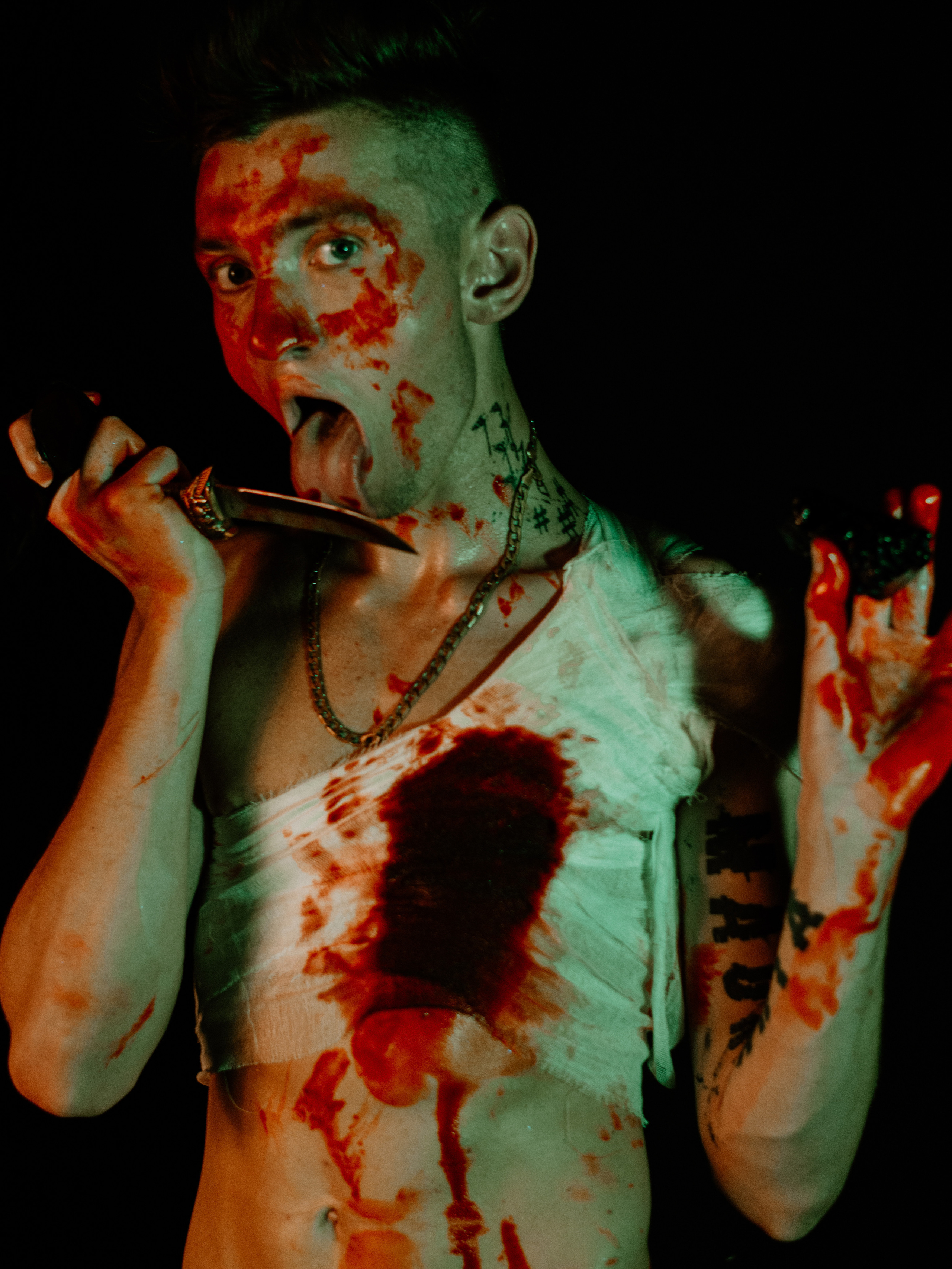 Slava. Фотограф для маркетплейсов в Москве