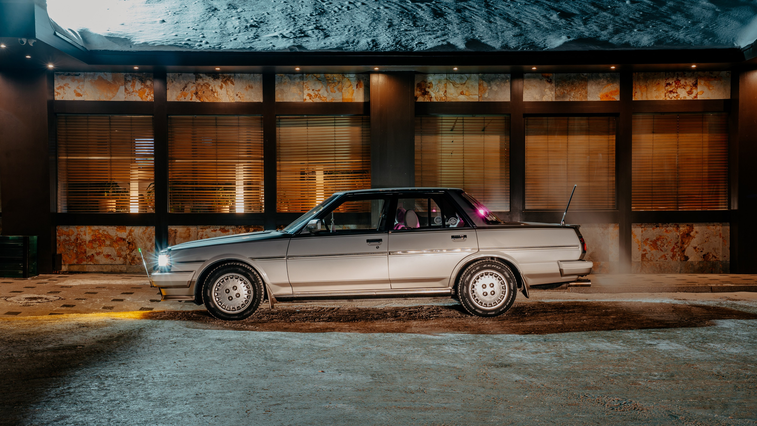 Toyota Cresta 71. Фотограф, видеограф и пилот дрона на Байкале