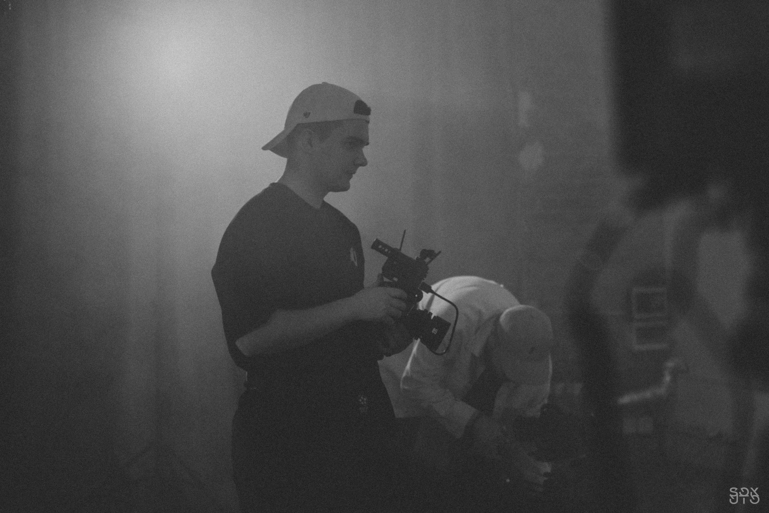 BAKED ROLL x Grad! ent