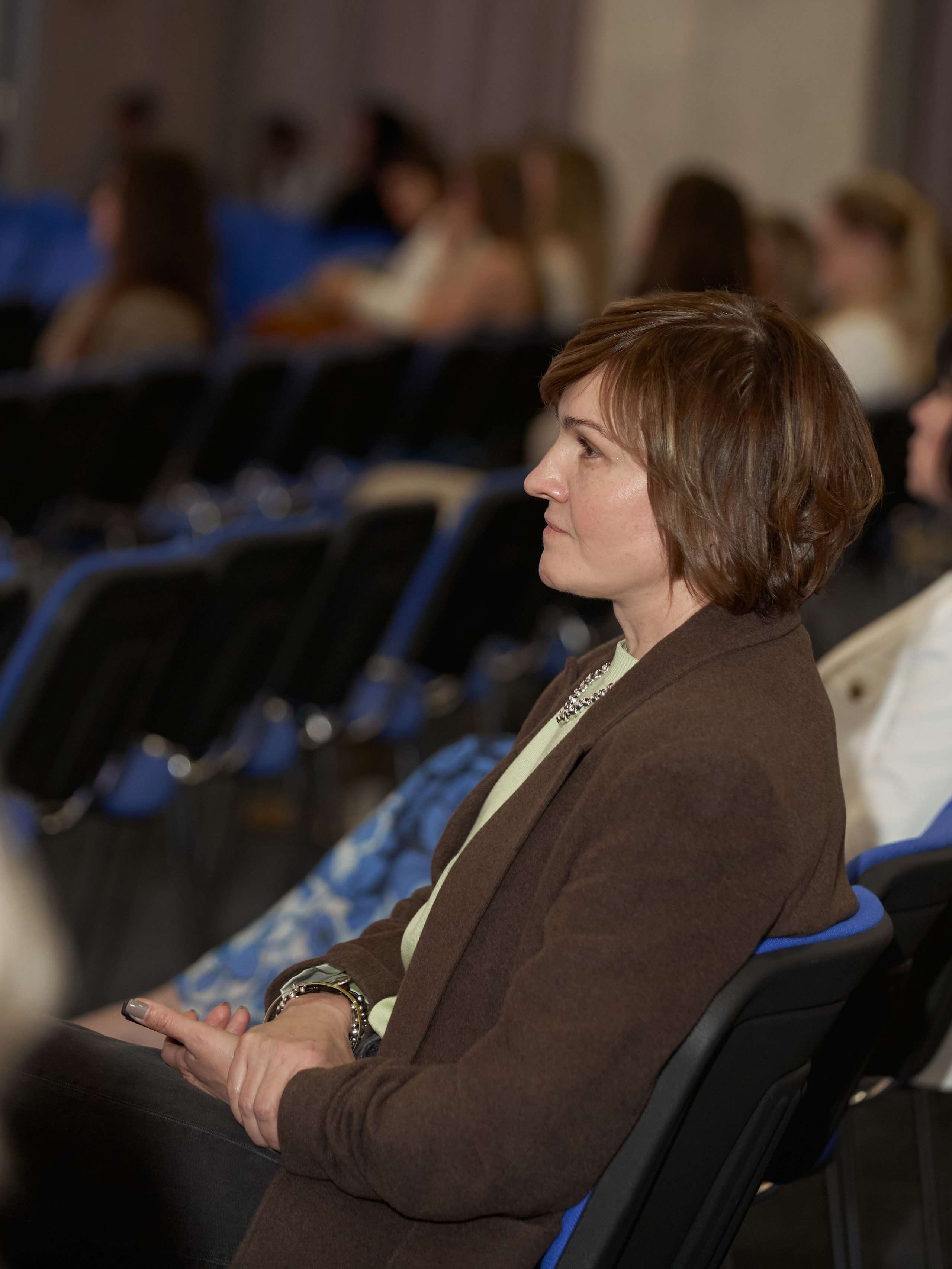 СЛУШАТЕЛИ. PRO-AGELESS