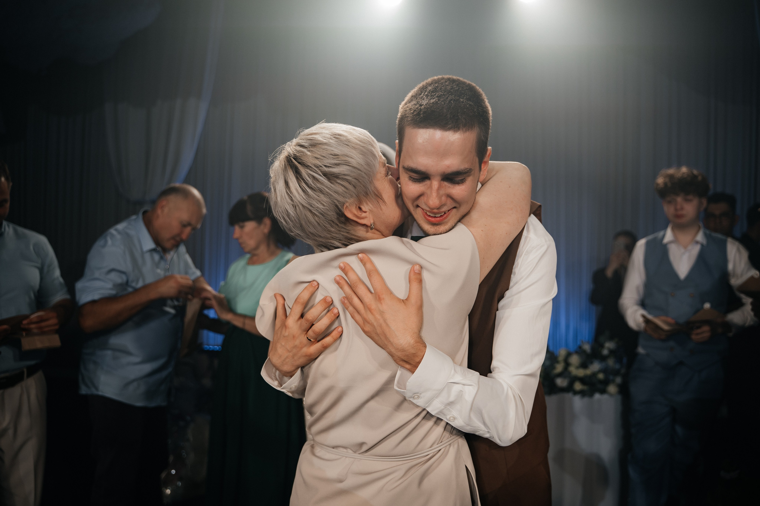 Wedding «Laugh and cry». Свадебные фотограф и видеограф Наталья и Анатолий Новиковы СПб