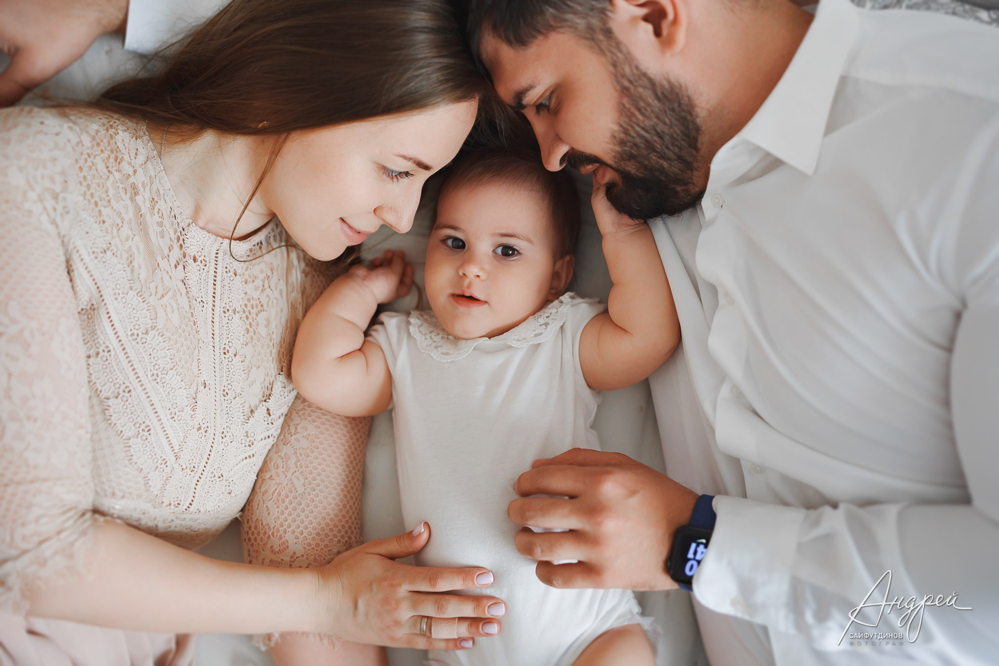 Крещение Ани. Домашние сборы и Покровский Храм. Свадебный и семейный фотограф в Ростове-на-Дону. Андрей Сайфутдинов