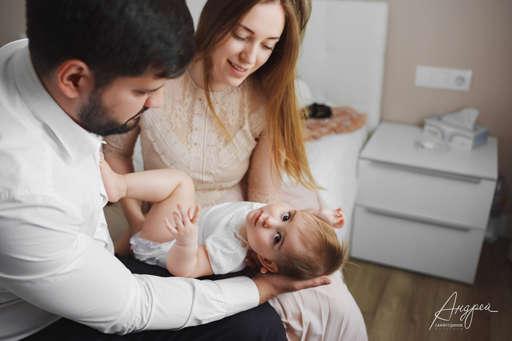 Крещение Ани. Домашние сборы и Покровский Храм. Свадебный и семейный фотограф в Ростове-на-Дону. Андрей Сайфутдинов