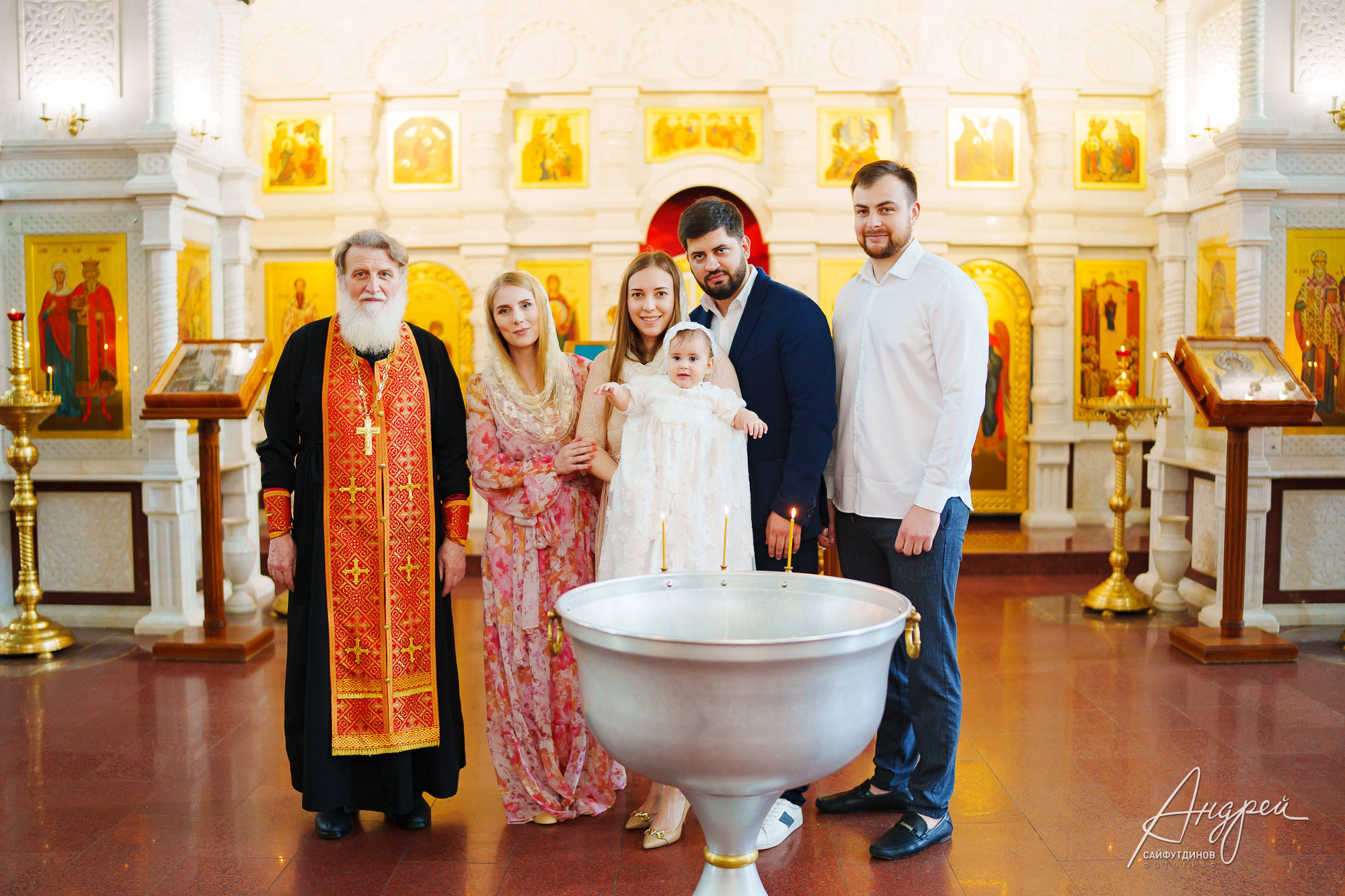 Крещение Ани. Домашние сборы и Покровский Храм. Свадебный и семейный фотограф в Ростове-на-Дону. Андрей Сайфутдинов