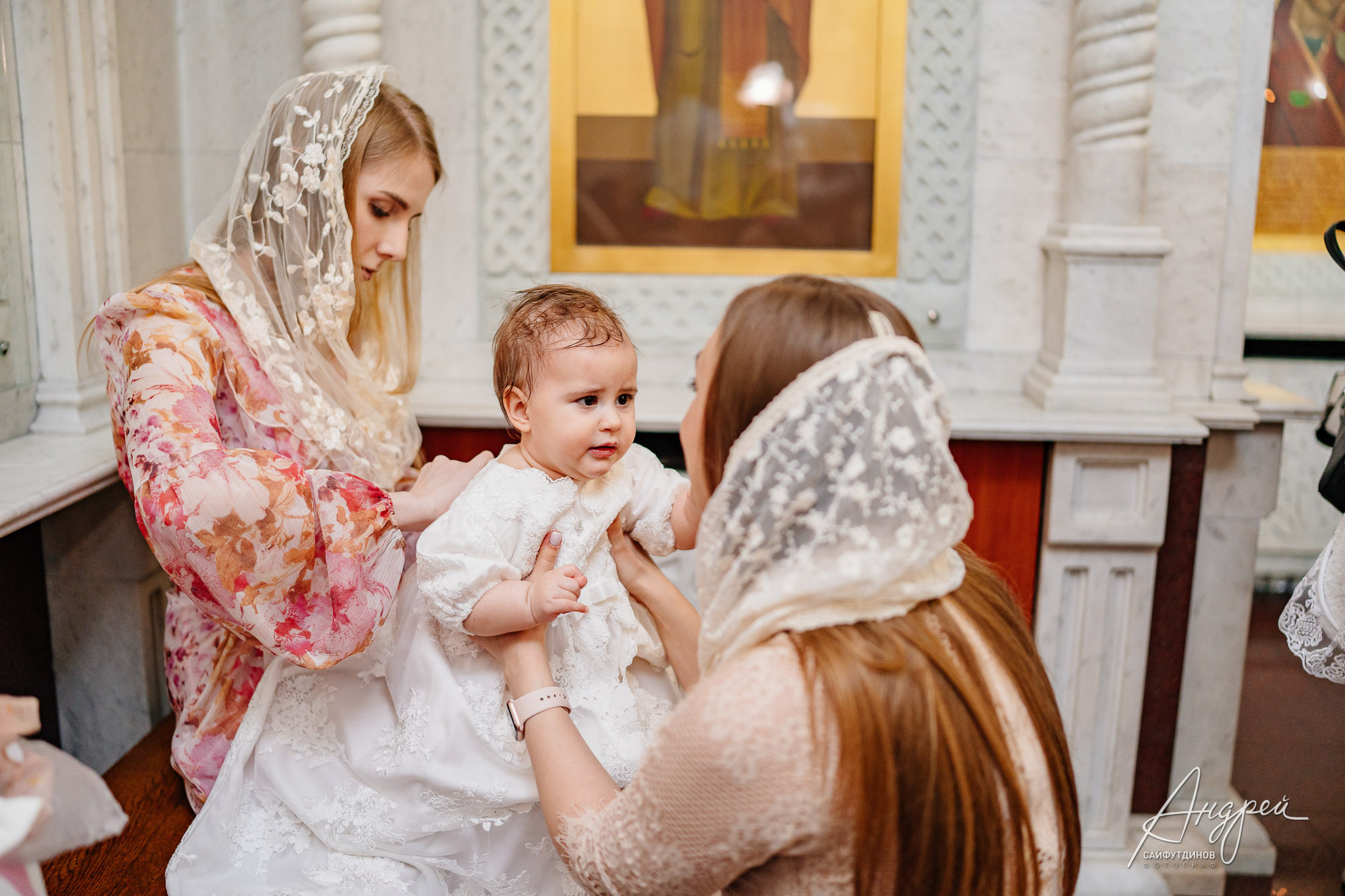 Крещение Ани. Домашние сборы и Покровский Храм. Свадебный и семейный фотограф в Ростове-на-Дону. Андрей Сайфутдинов