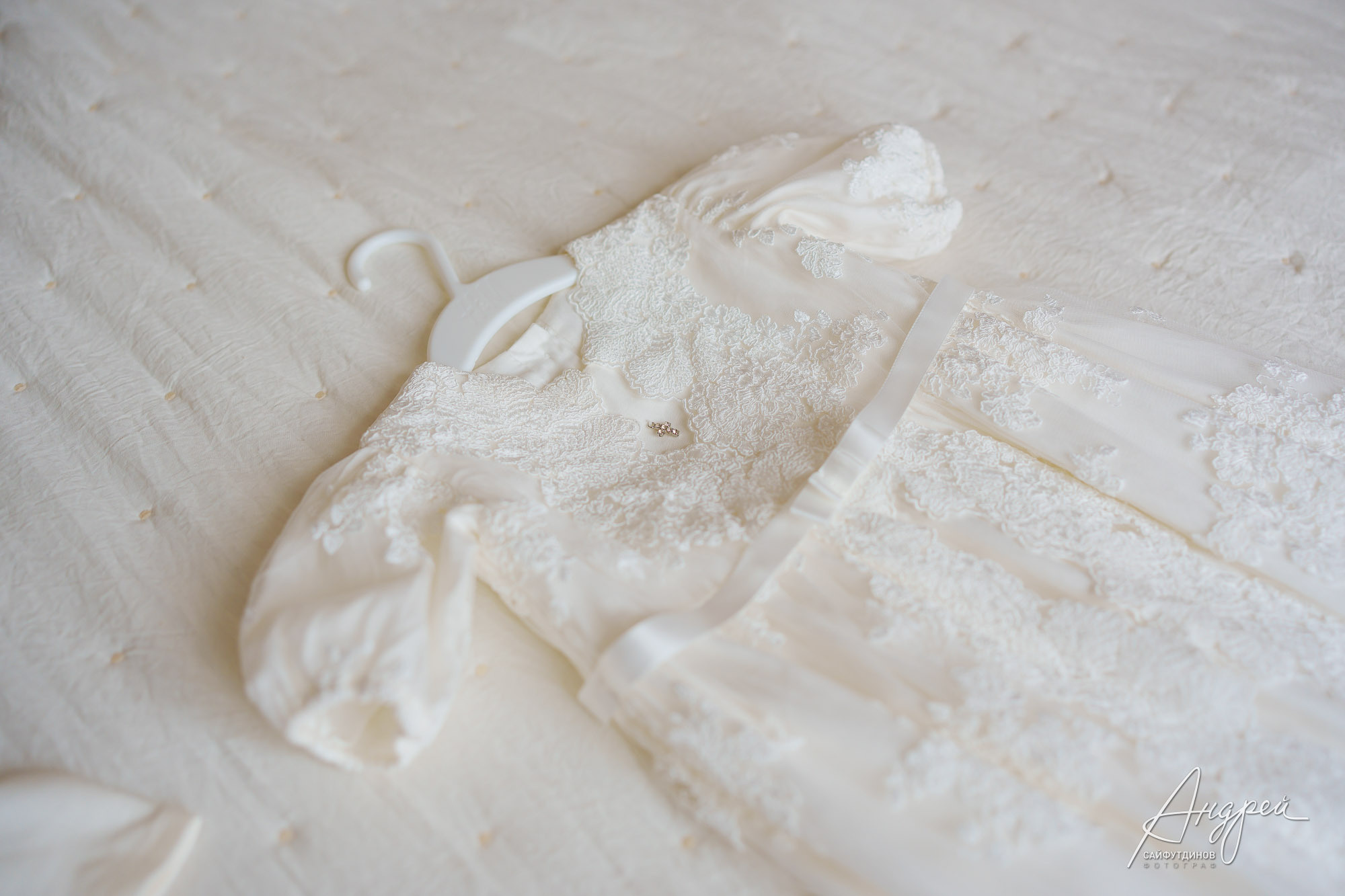 Крещение Ани. Домашние сборы и Покровский Храм. Свадебный и семейный фотограф в Ростове-на-Дону. Андрей Сайфутдинов