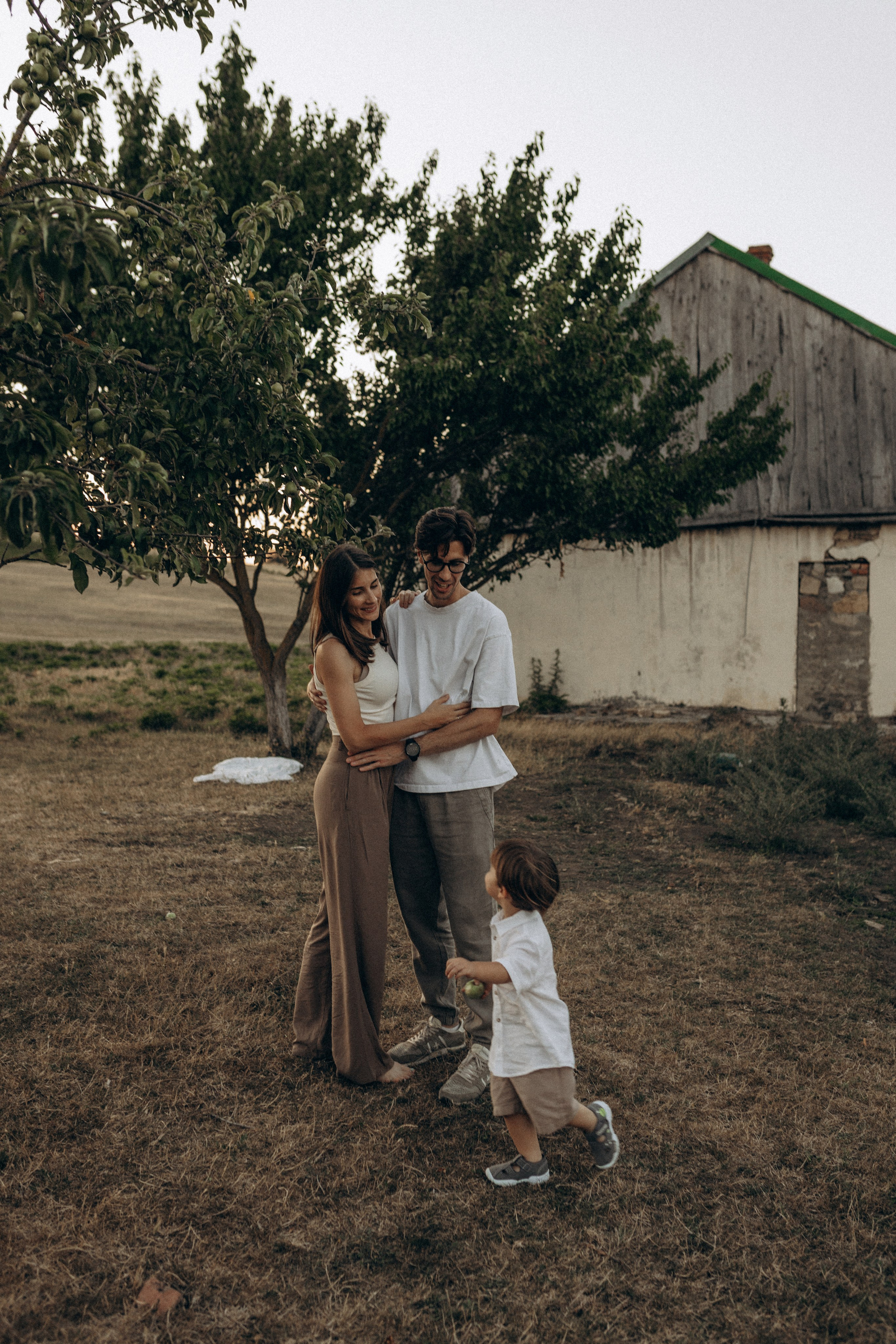 Миша Таня и Лев на ферме. Семейный фотограф в Новороссийске и Анапе Александра Яковлева