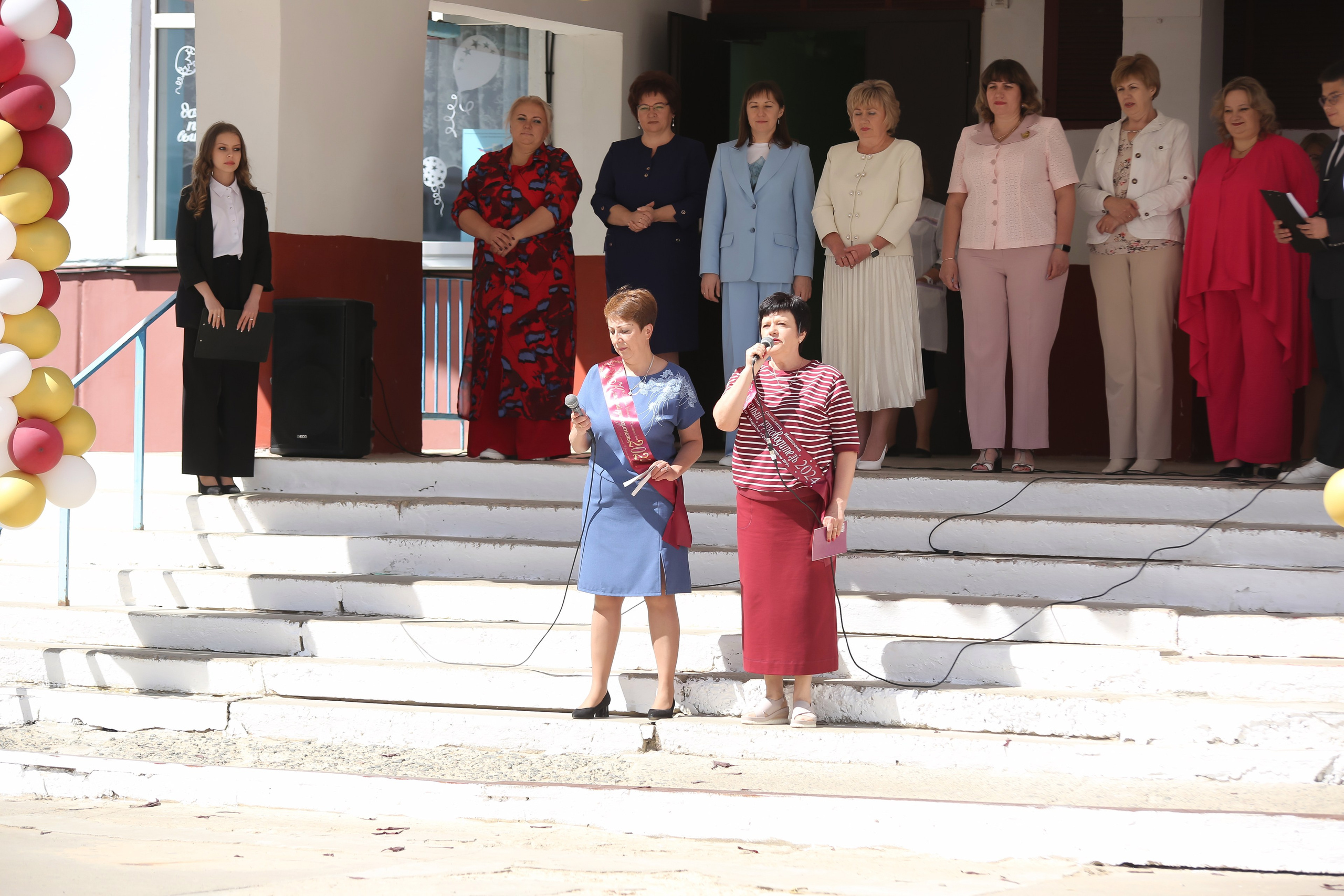 ЛИНЕЙКА «ПОСЛЕДНИЙ ЗВОНОК» 9 ШКОЛА 2024 г МЦЕНСК. ТВОЙ АЛЬБОМ / ТВОИ ПРАВИЛА