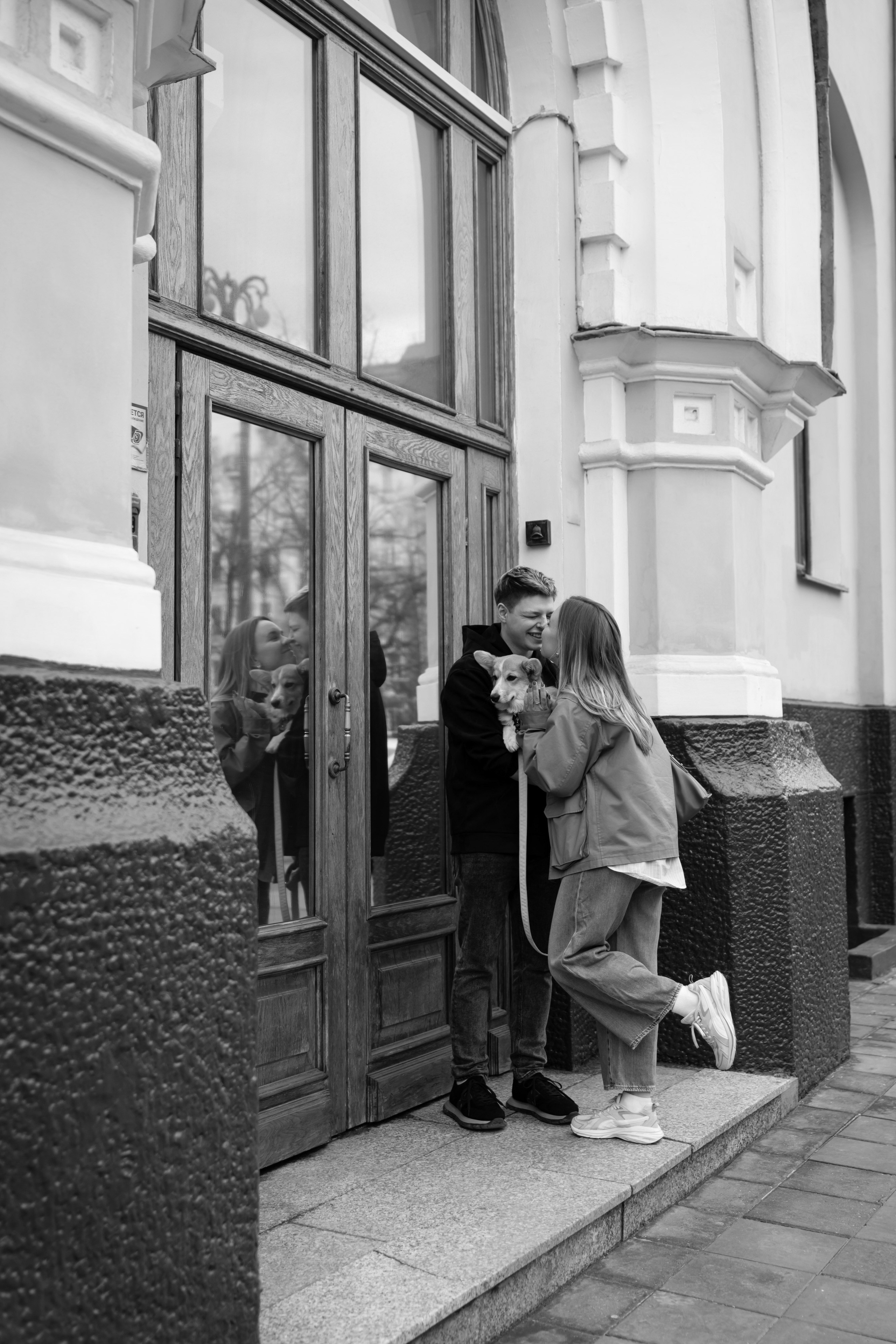 Прогулка на Патриарших прудах. Свадебный фотограф Вера Климова