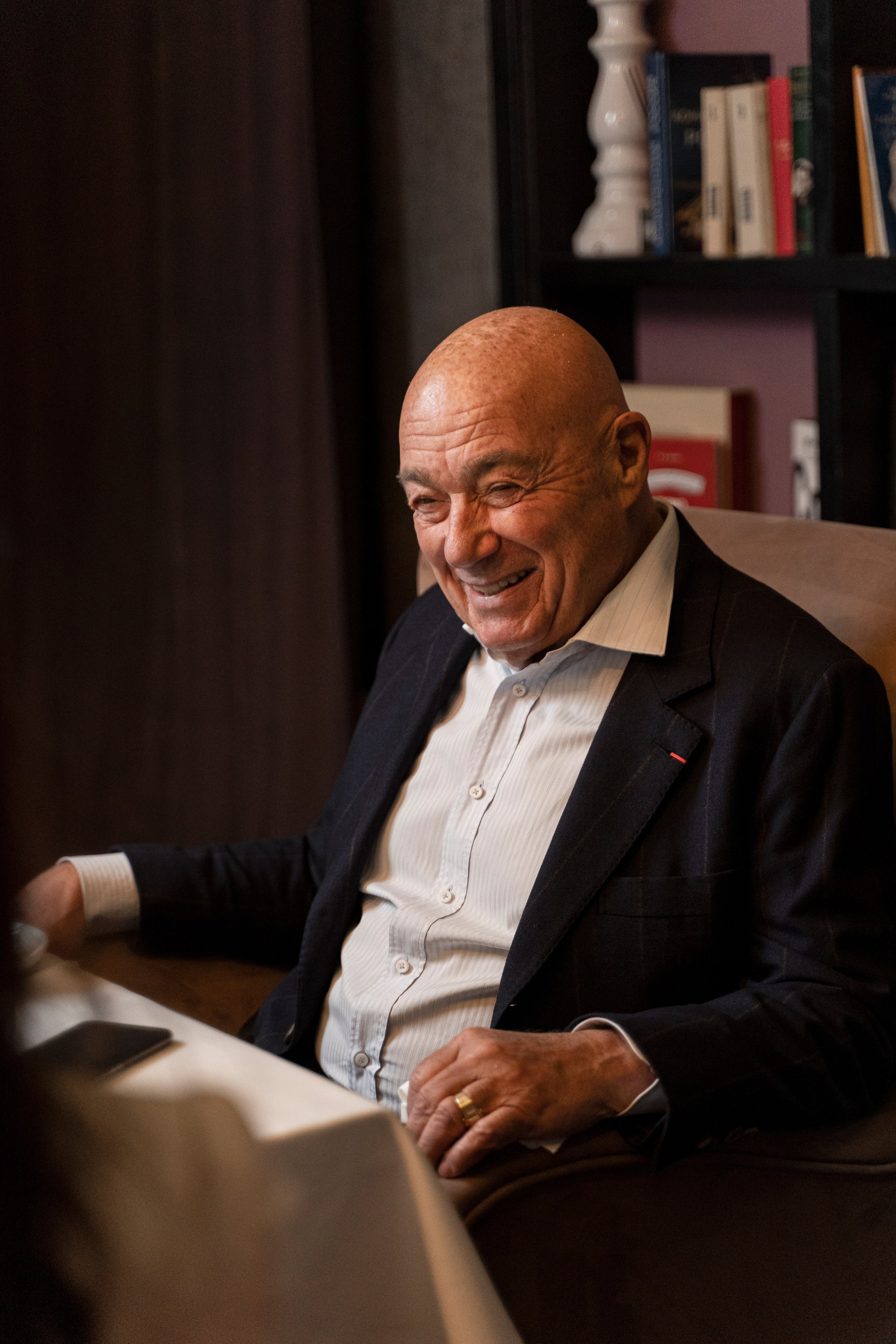 Познер В.В. Портретный и репортажный фотограф в Москве Разуменко Роман