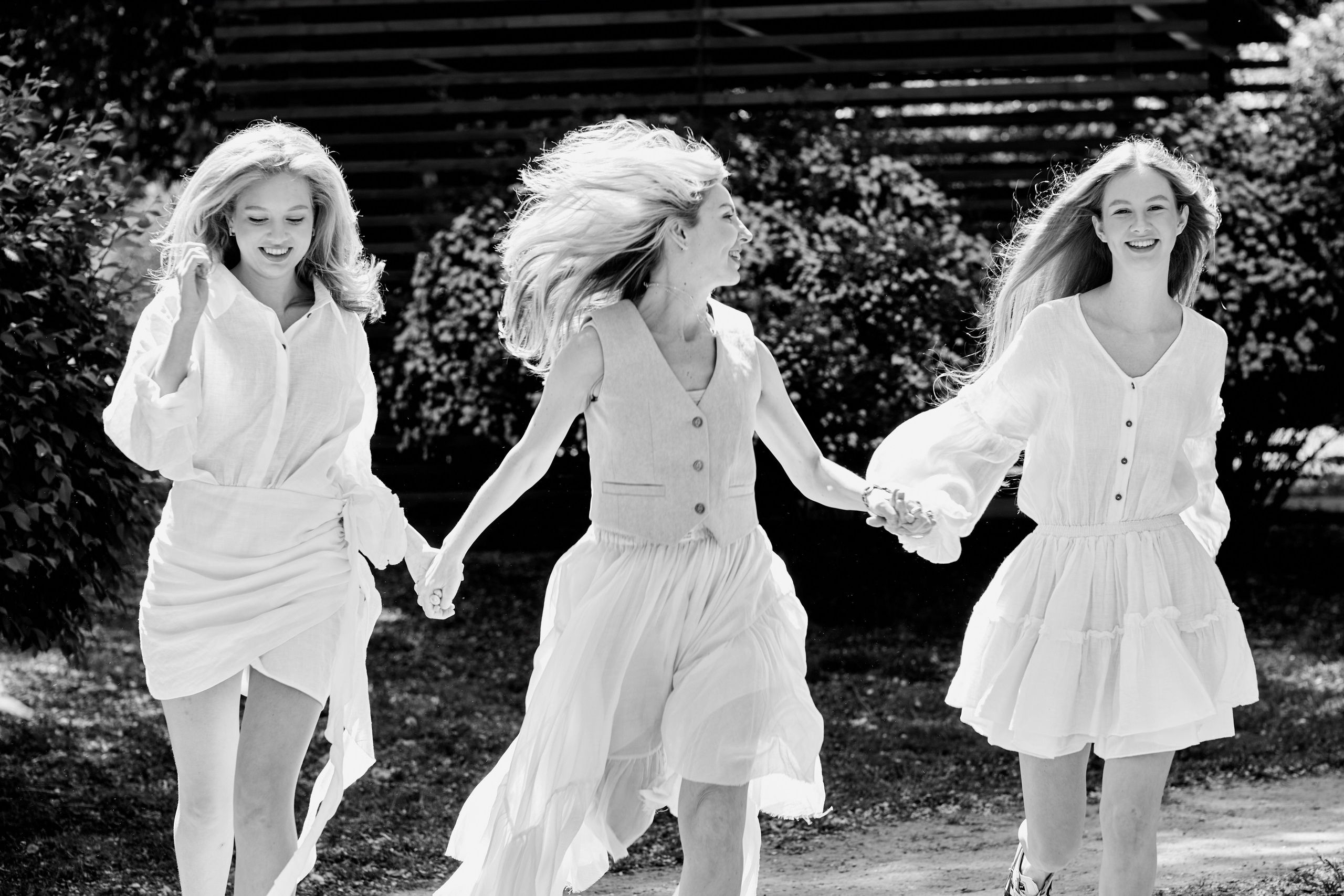 Семейная фотосессия в парке им. Горького. Фотограф Таганрог Анна Трайжон