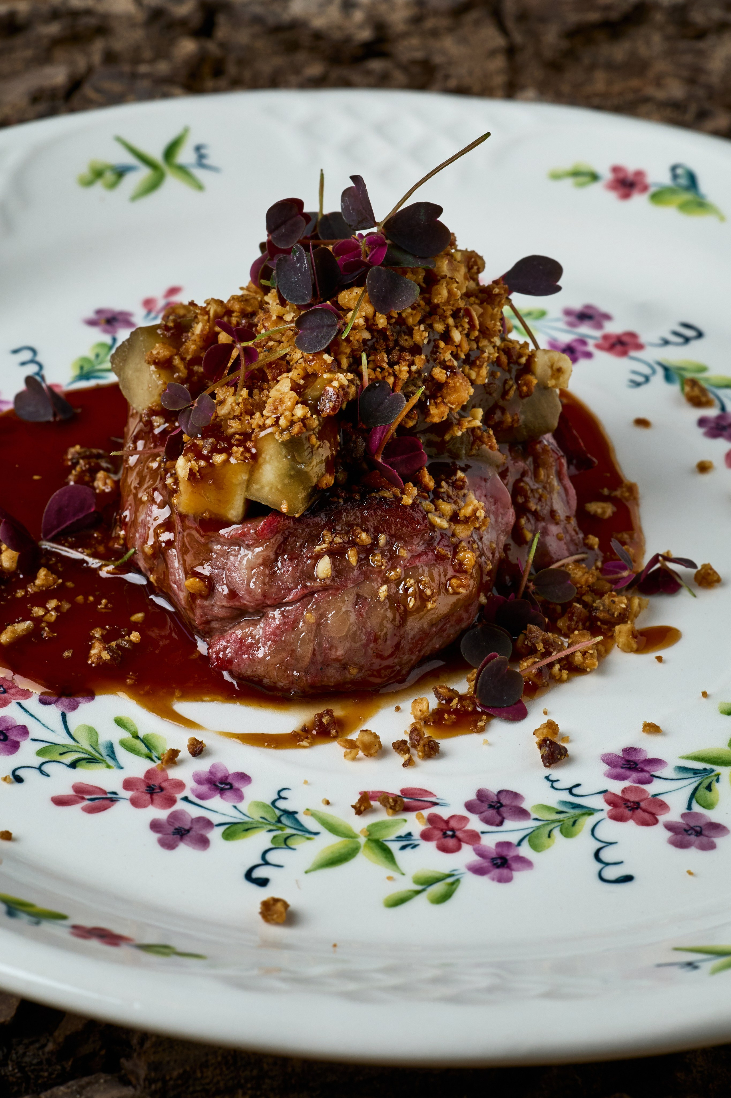 Казак. Выведите свои товары на новый уровень с профессиональной предметной фотографией. Предметный фотограф Юлия Кравченко