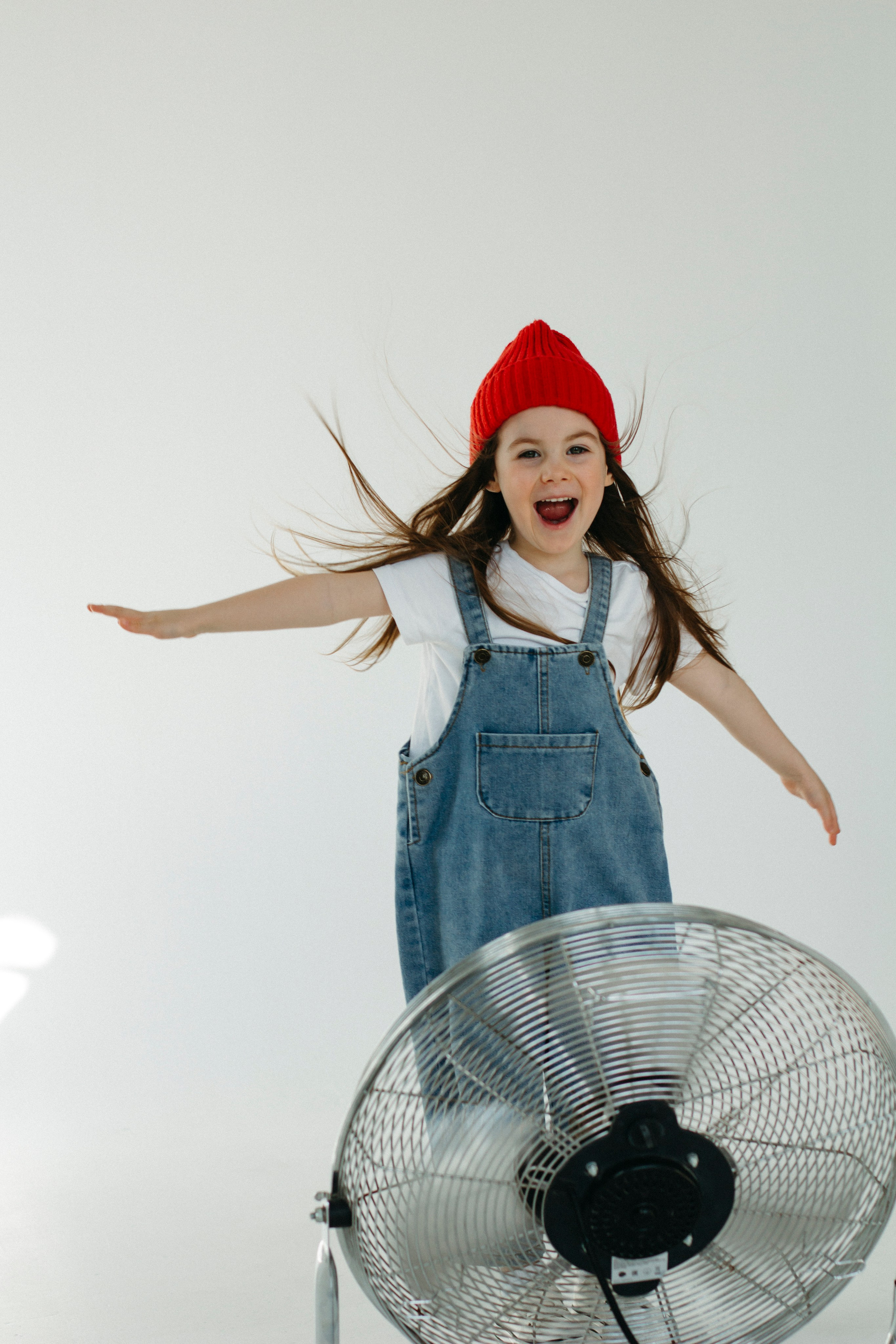 Артур, Ира и Сонечка. Главная