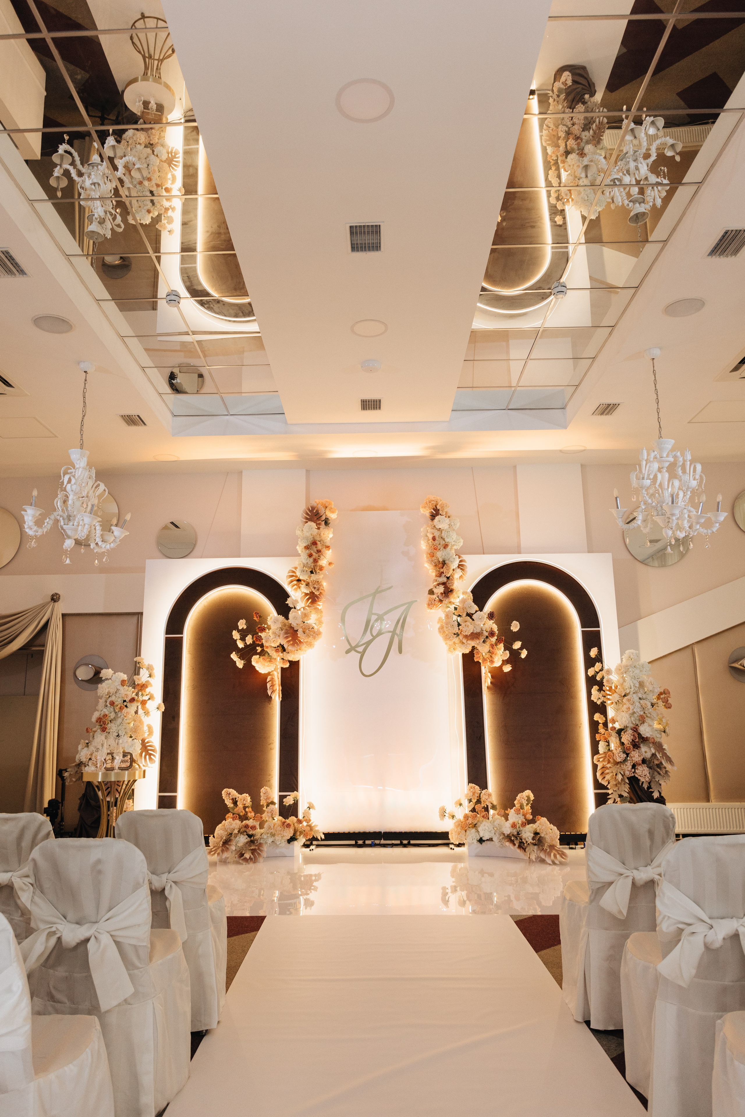 Богдан и Анастасия. Семейный и свадебный фотограф в Донецке Елена Гордеева