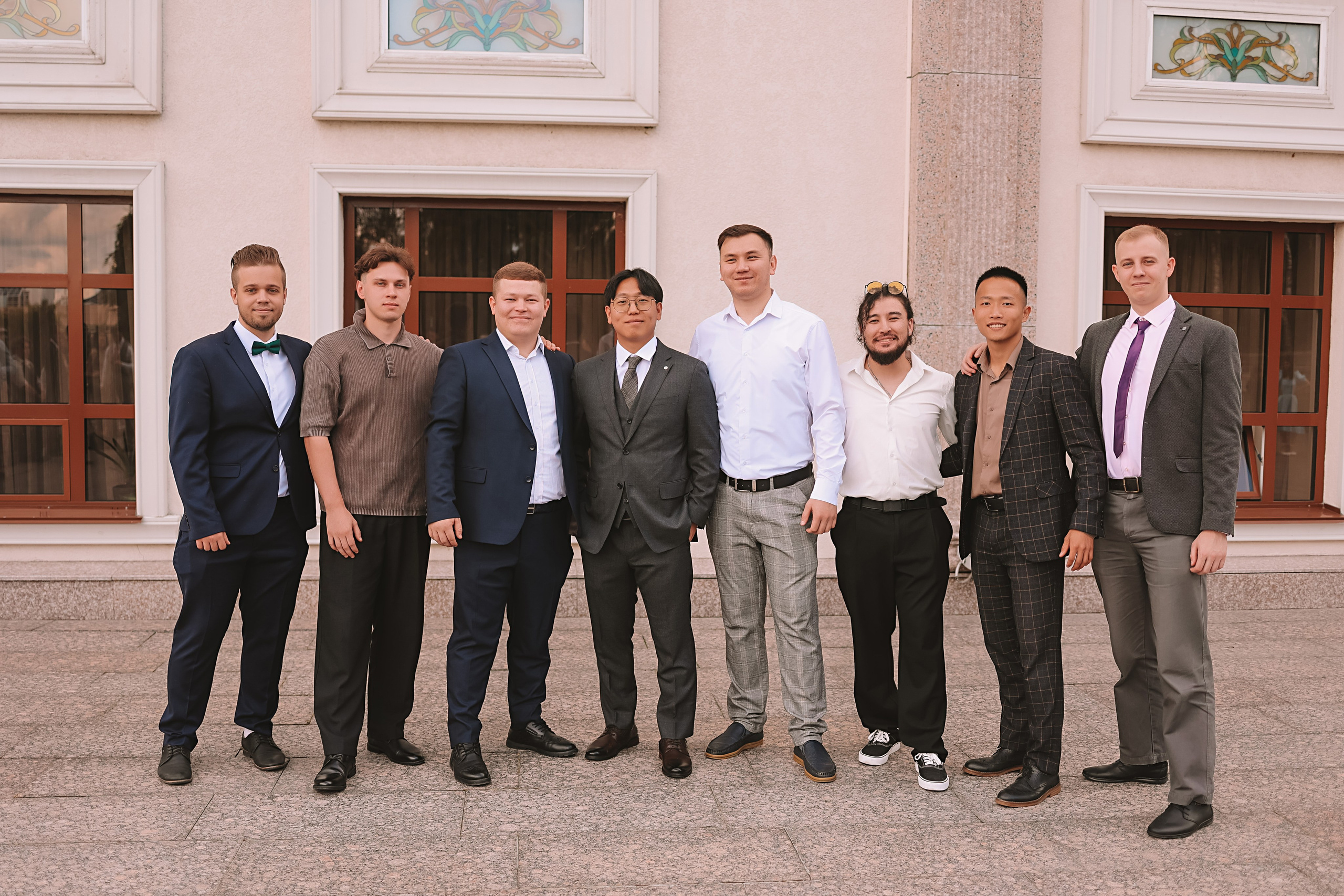 Айвазовский и парк дружбы народов. Семейный фотограф Тюмень, фотограф на роды Салмина Мария