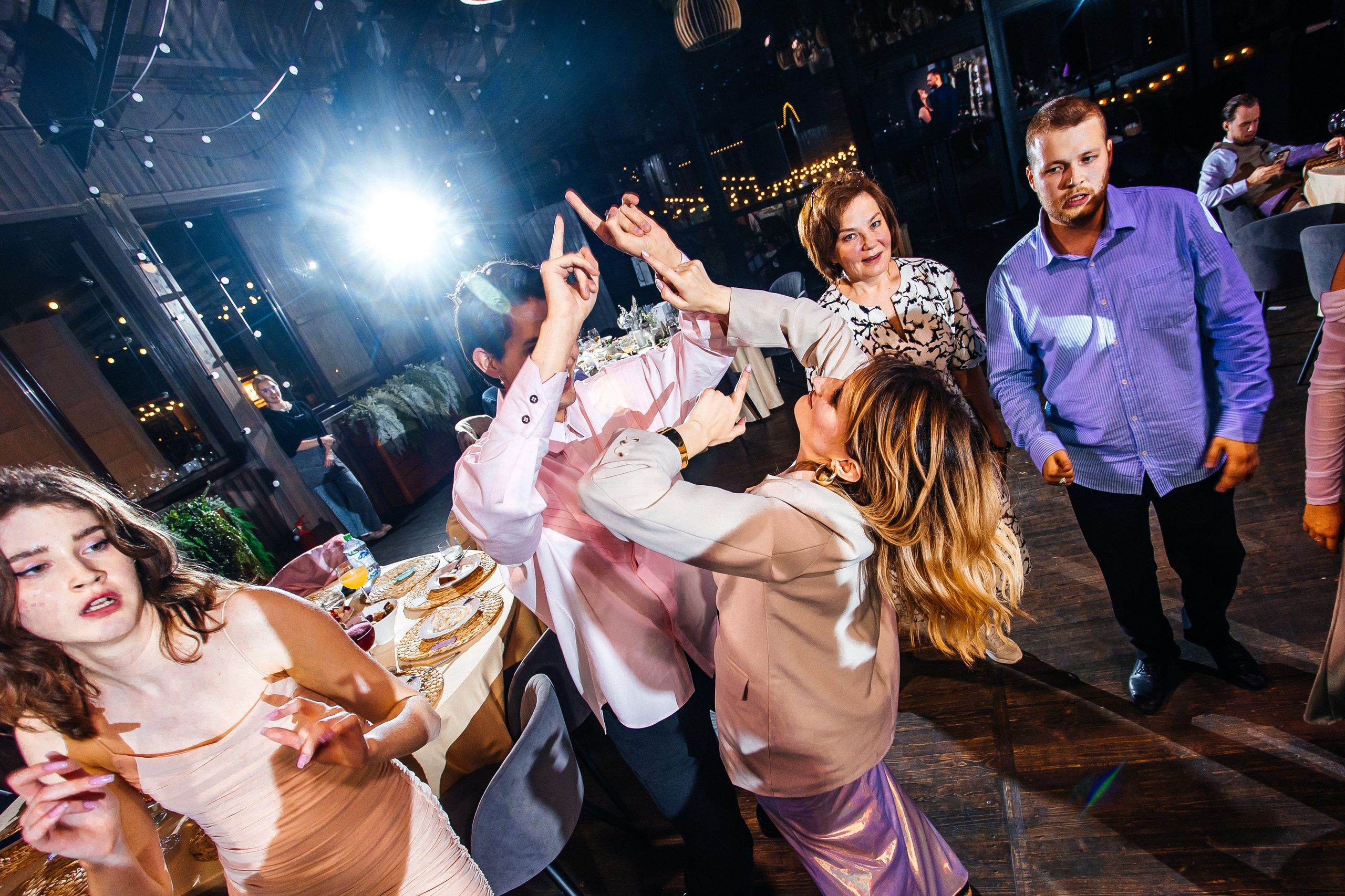 Sasha & Liza. Свадебный фотограф в Москве Виктория Арехова