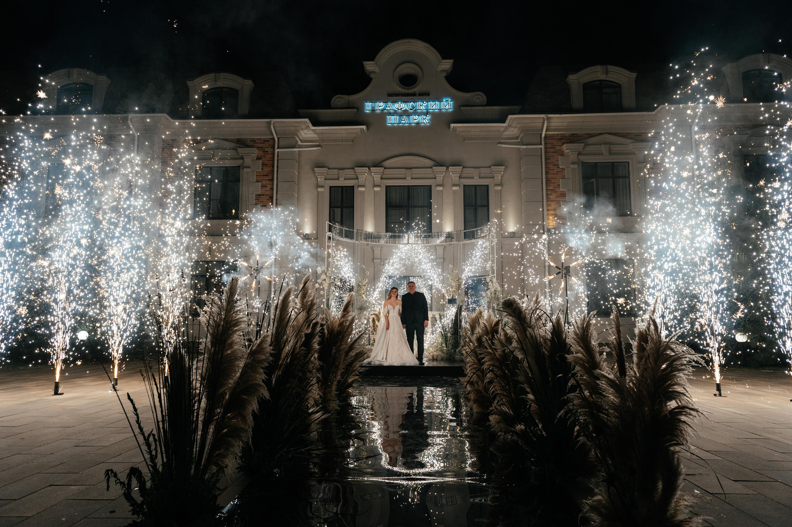 Alexandr & Alena. Wedding and family photographer in Dubai Vasilii Albul