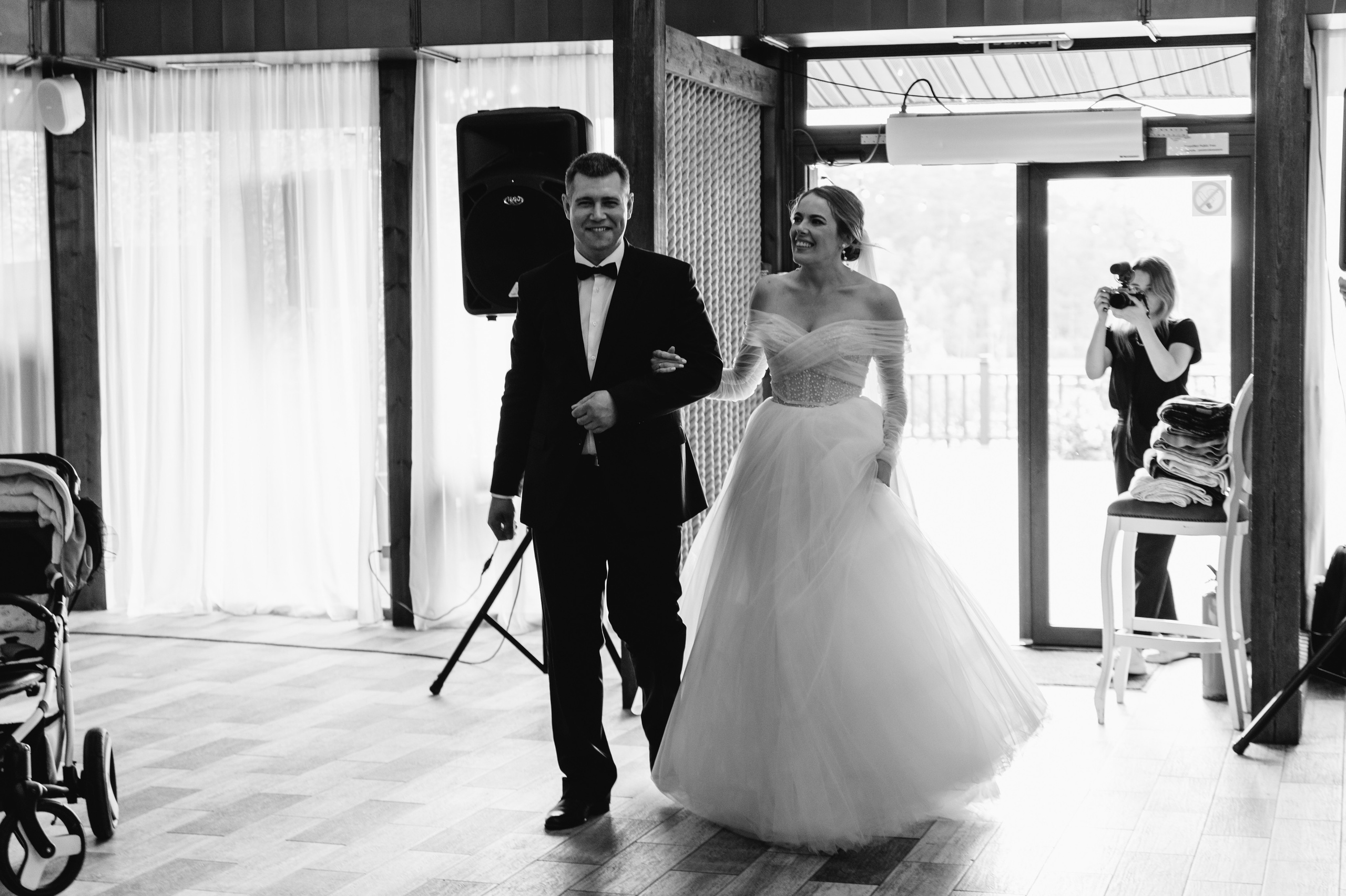 Wedding with dog. Wedding and family photographer in Dubai Vasilii Albul