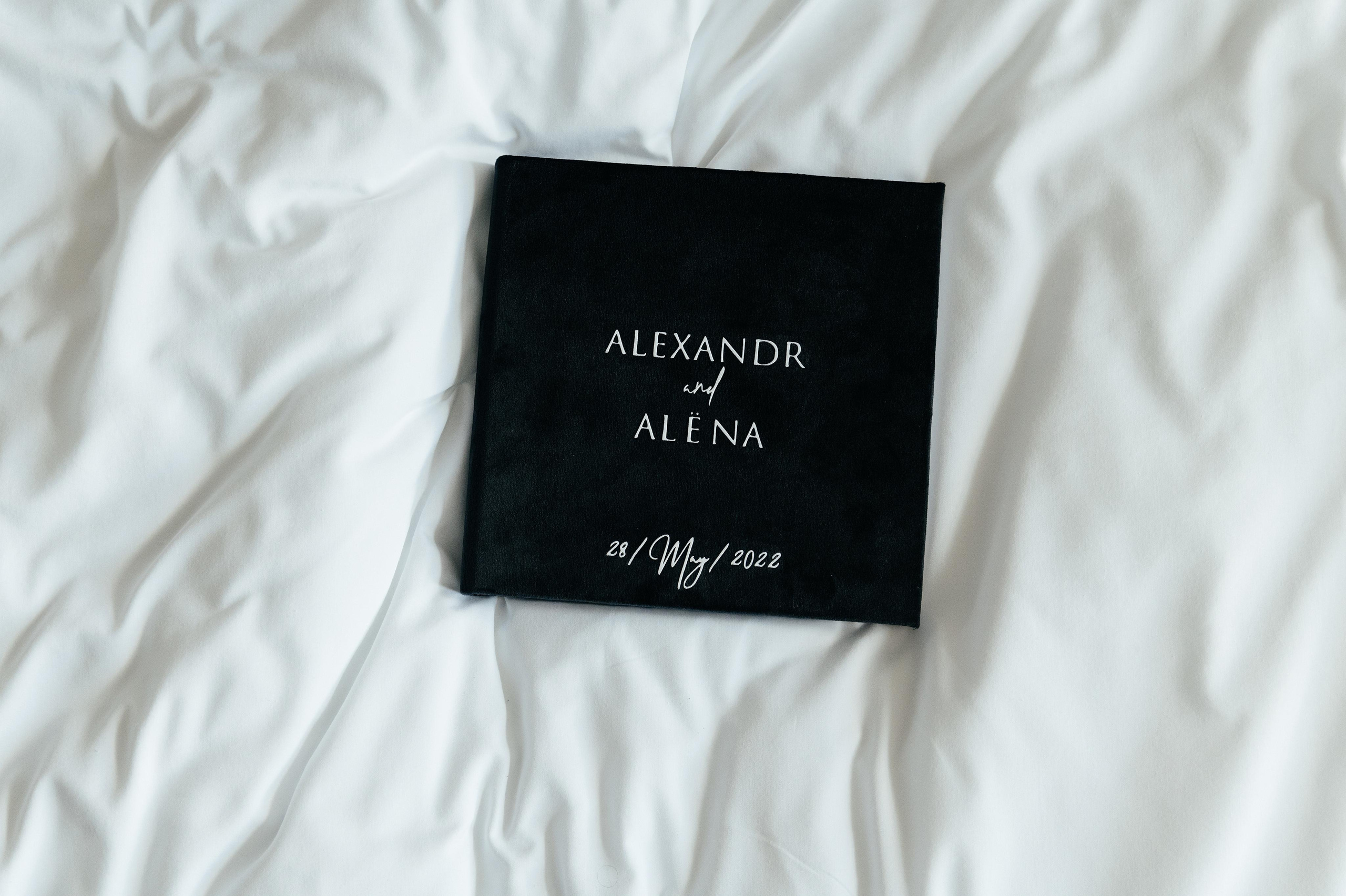 Alexandr & Alena. Wedding and family photographer in Dubai Vasilii Albul