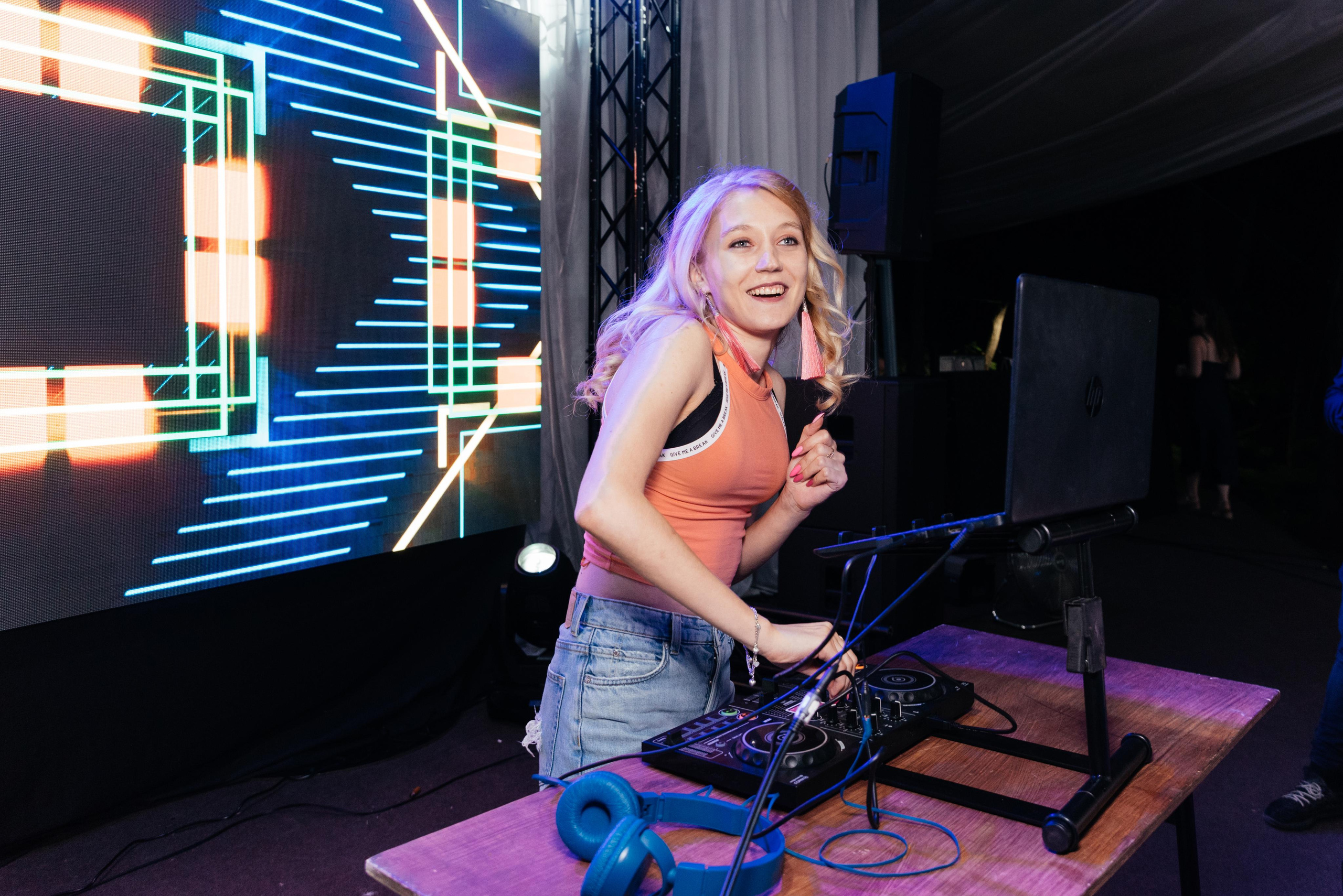 Wedding and family photographer in Dubai Vasilii Albul