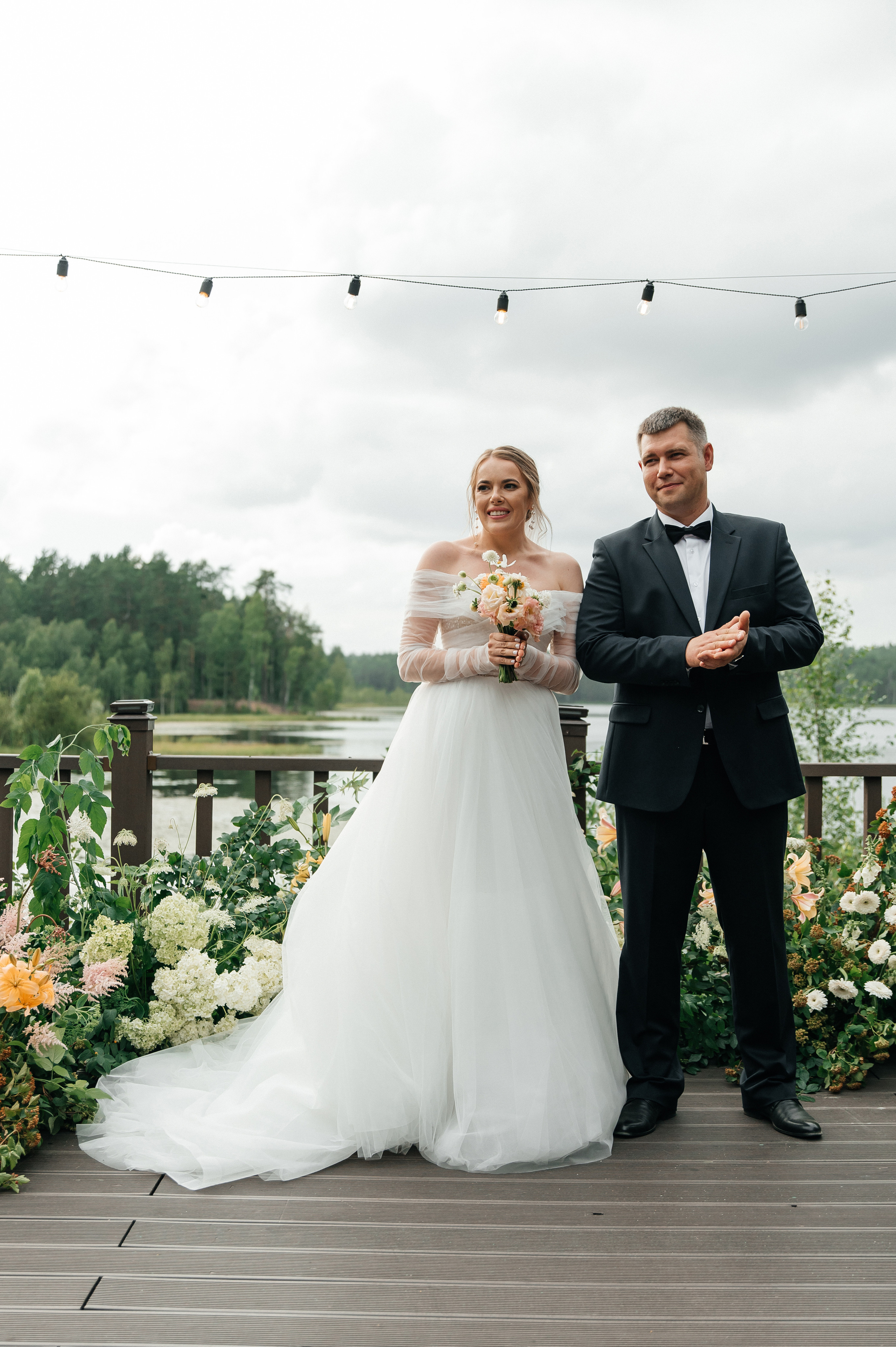 Wedding with dog. Wedding and family photographer in Dubai Vasilii Albul