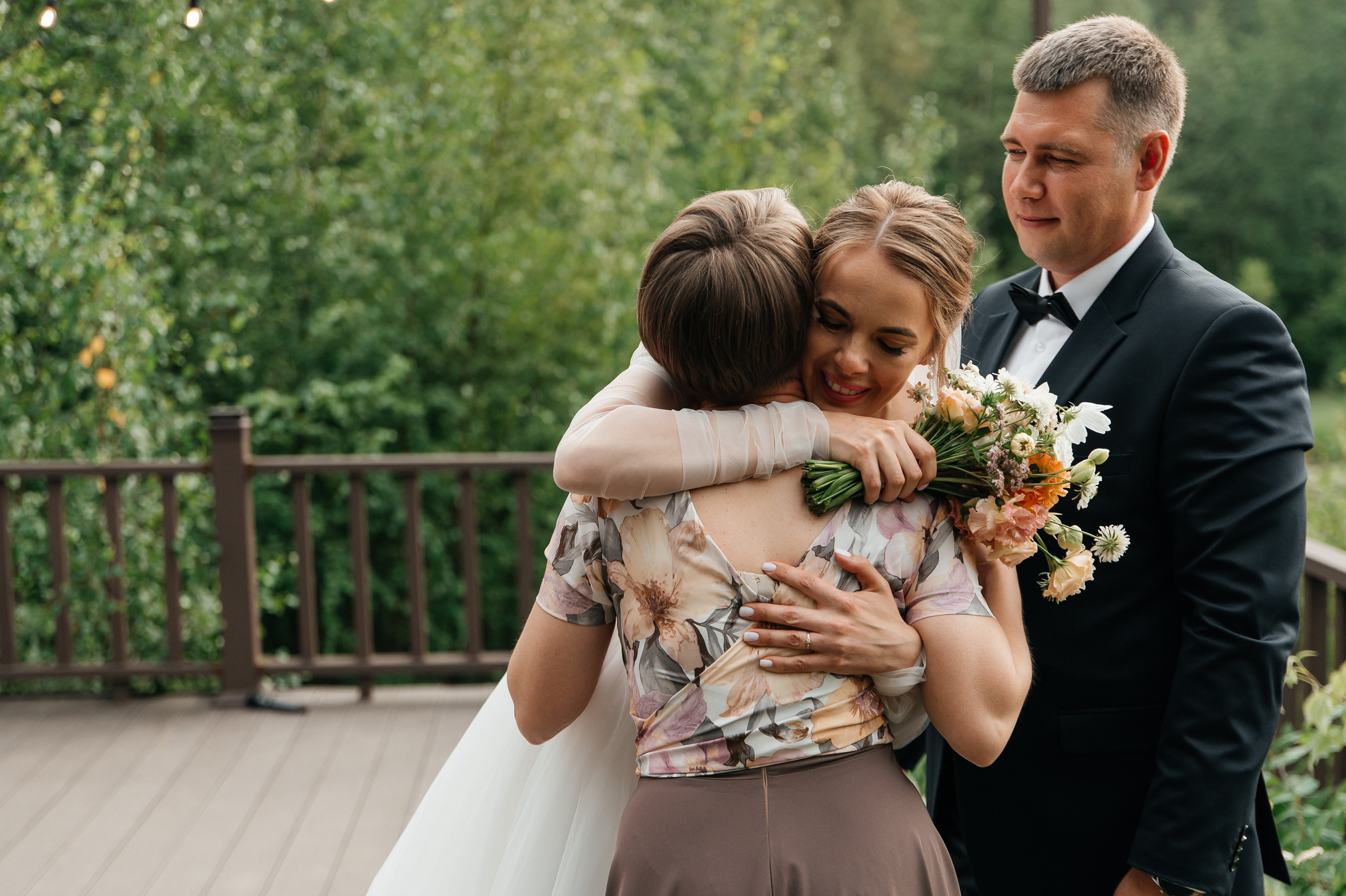 Wedding with dog. Wedding and family photographer in Dubai Vasilii Albul