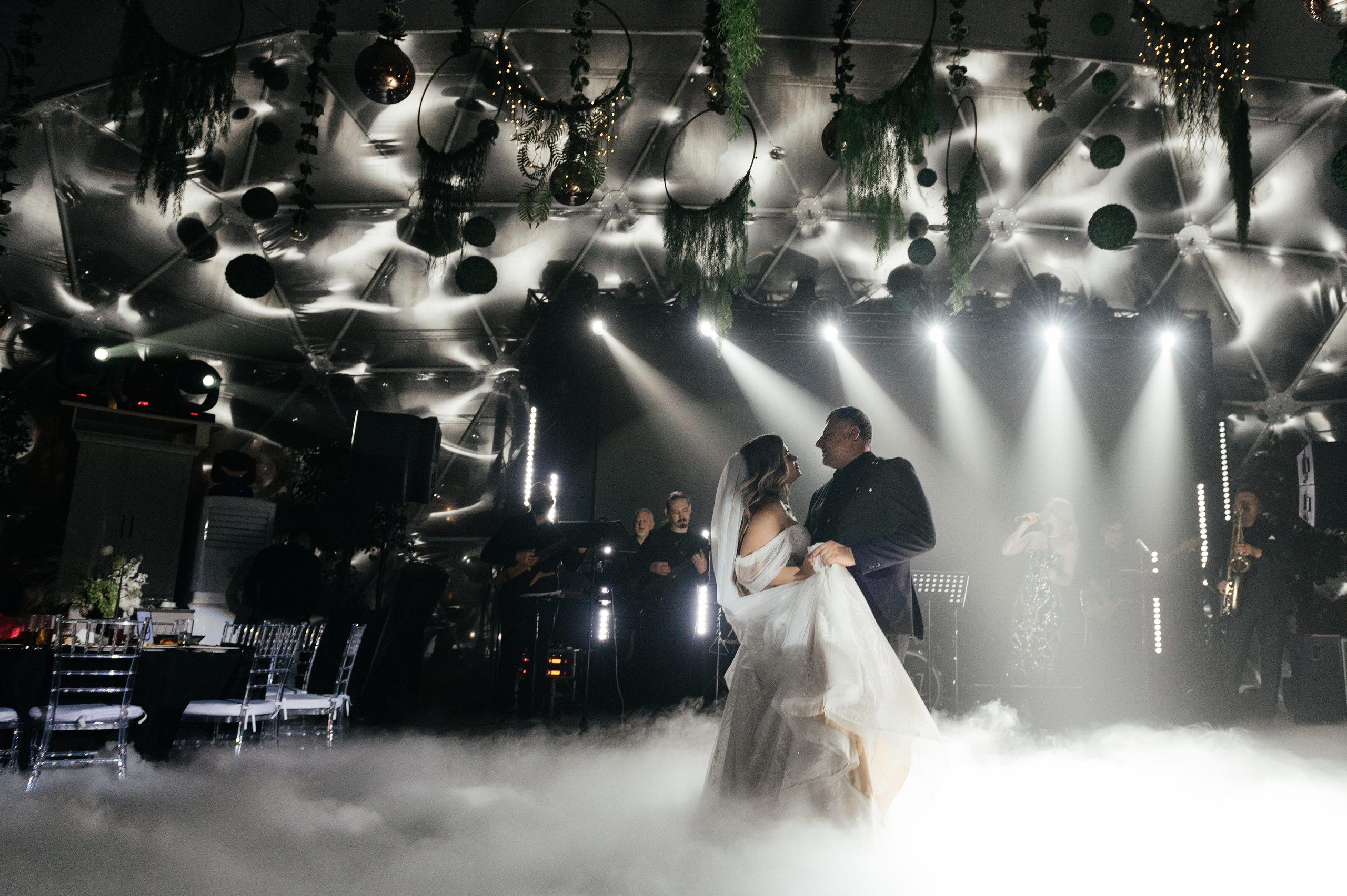 Alexandr & Alena. Wedding and family photographer in Dubai Vasilii Albul