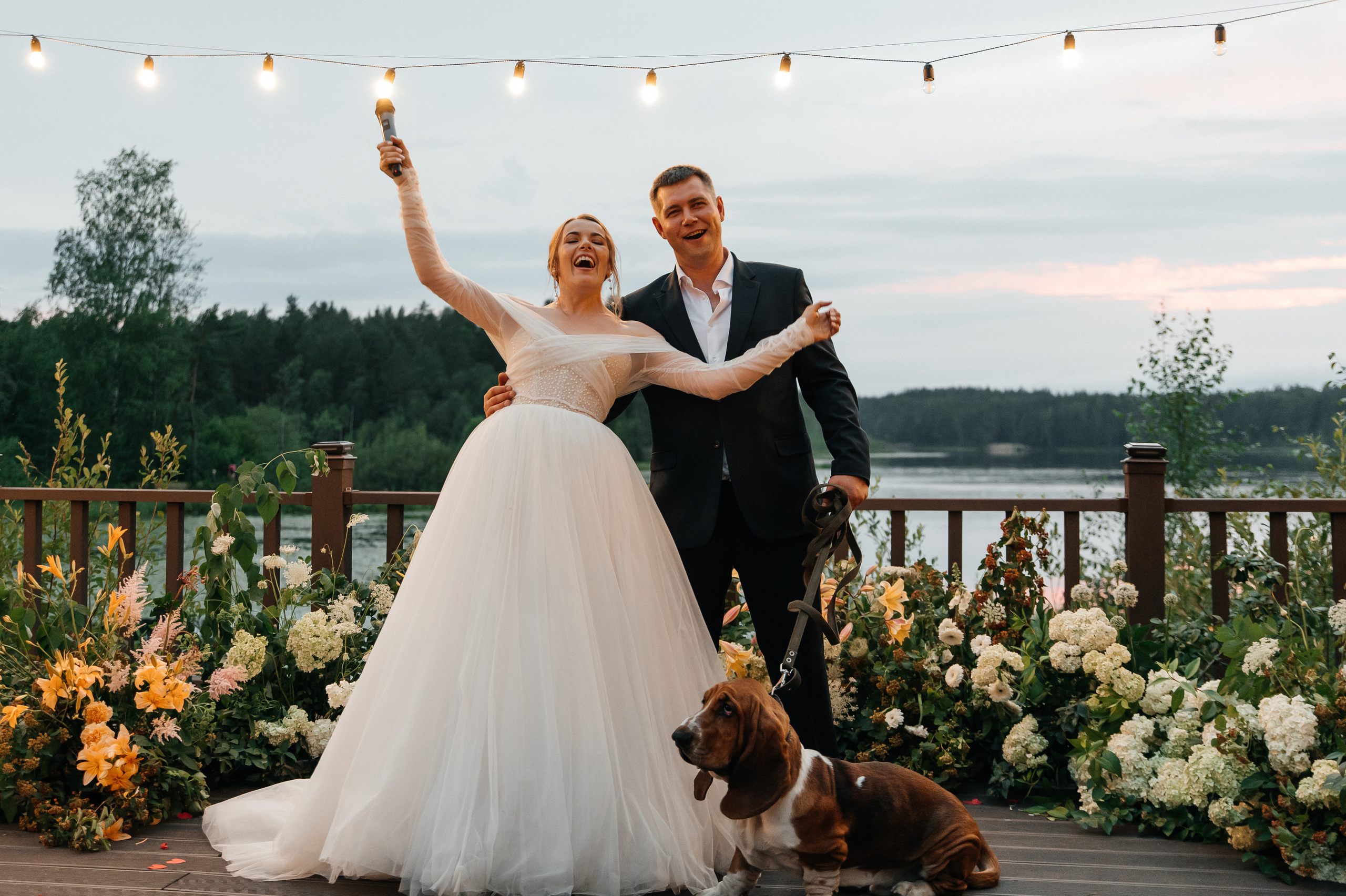 Wedding with dog. Wedding and family photographer in Dubai Vasilii Albul