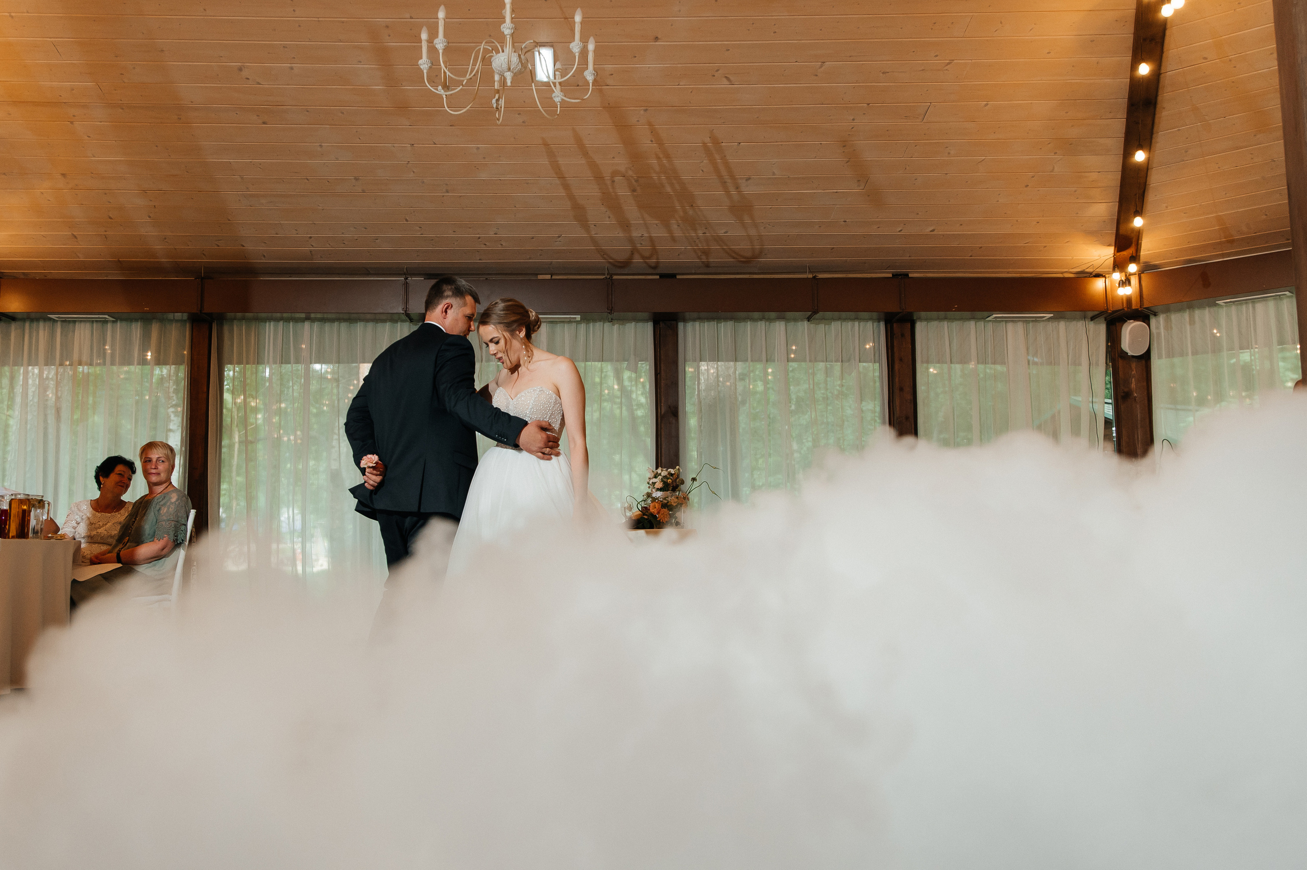 Wedding with dog. Wedding and family photographer in Dubai Vasilii Albul