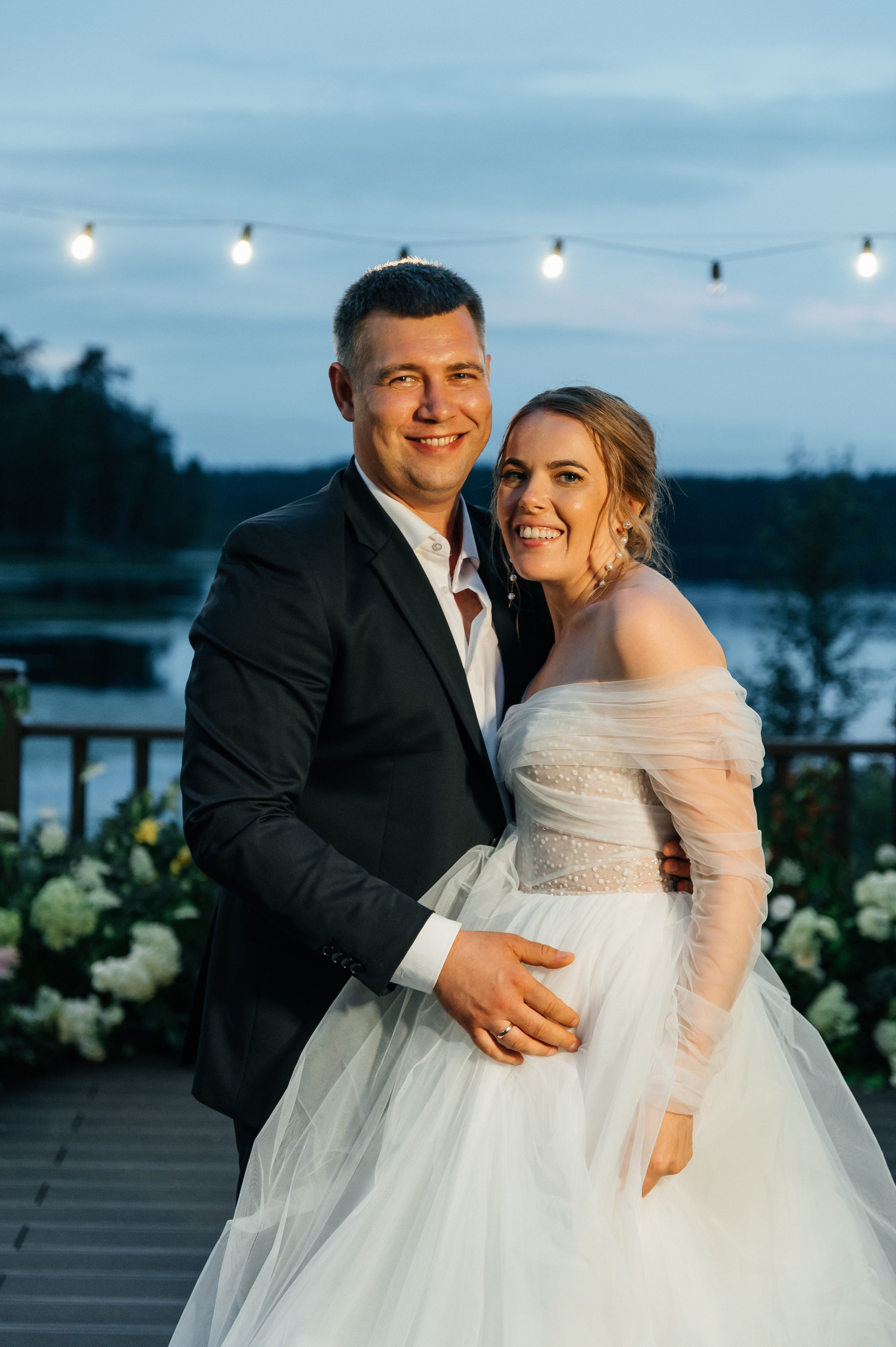 Wedding with dog. Wedding and family photographer in Dubai Vasilii Albul