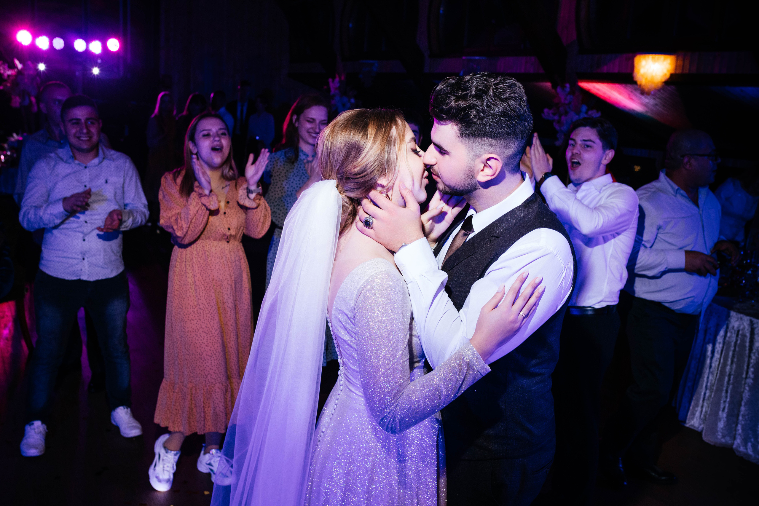 Яна и Мохаммад. Свадебный фотограф Витебск Минск