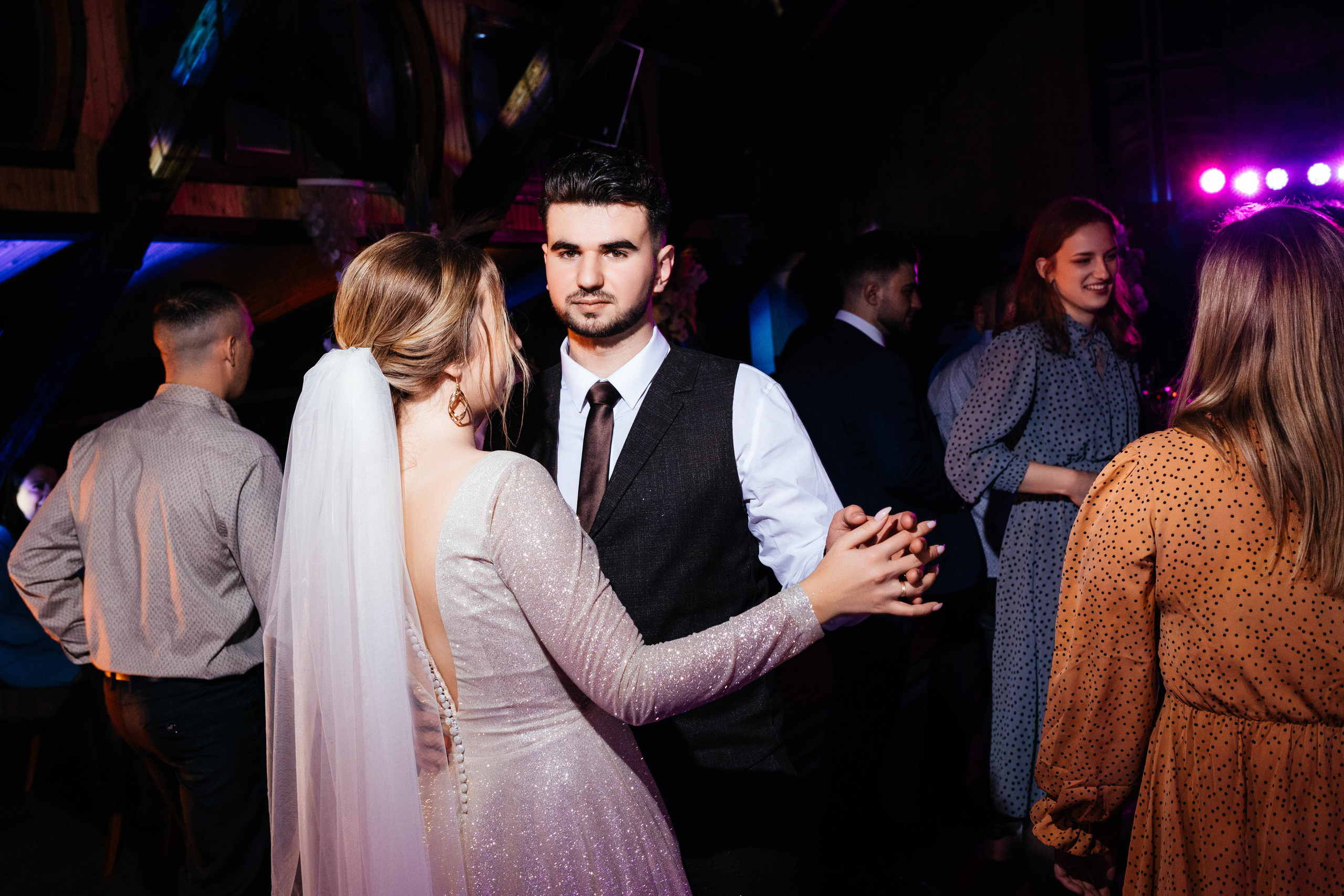 Яна и Мохаммад. Свадебный фотограф Витебск Минск