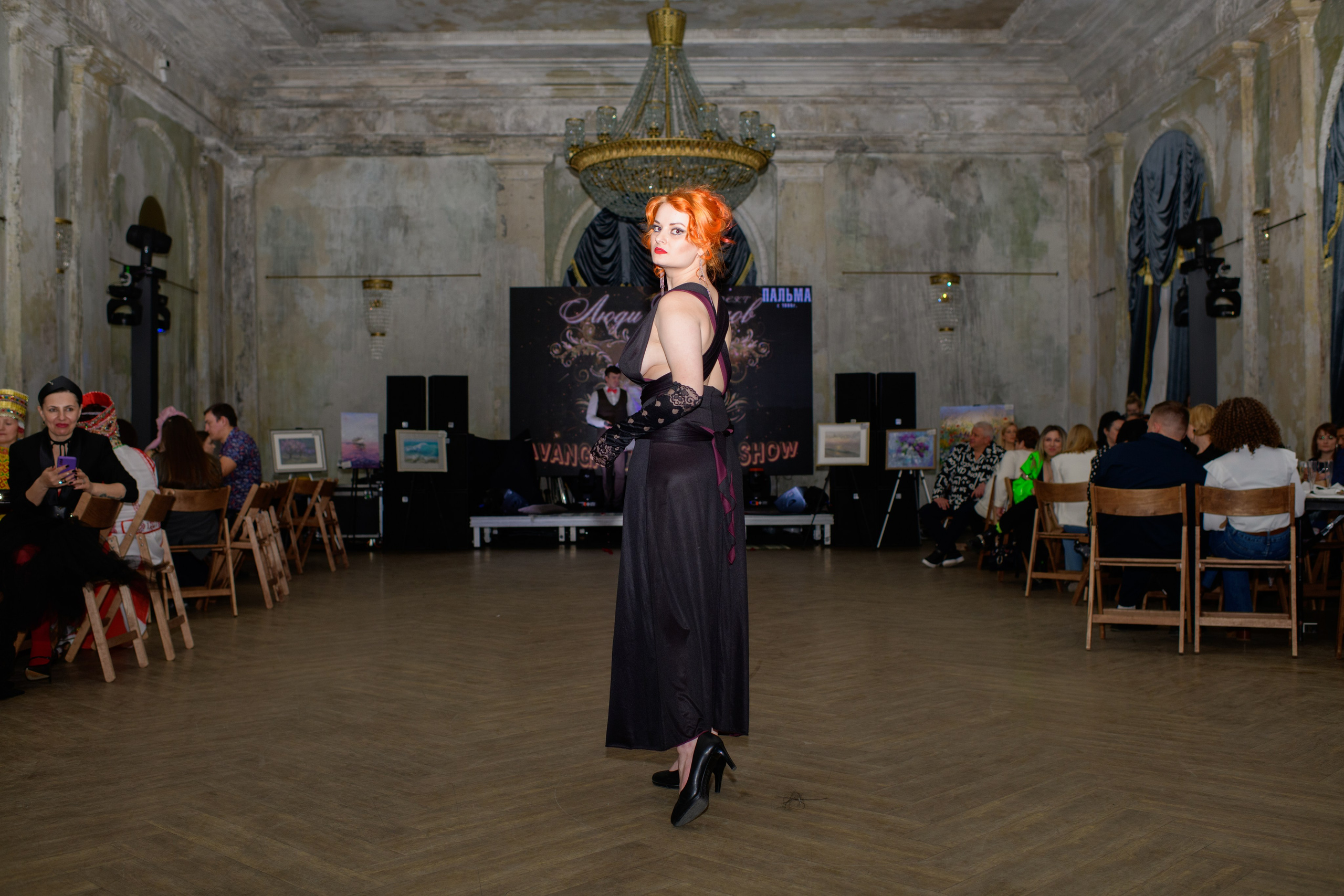 Репортаж модного показа «Люди брендов». Организация и проведение фотосъемок в Санкт-Петербурге. Фотограф Смирягин Илья