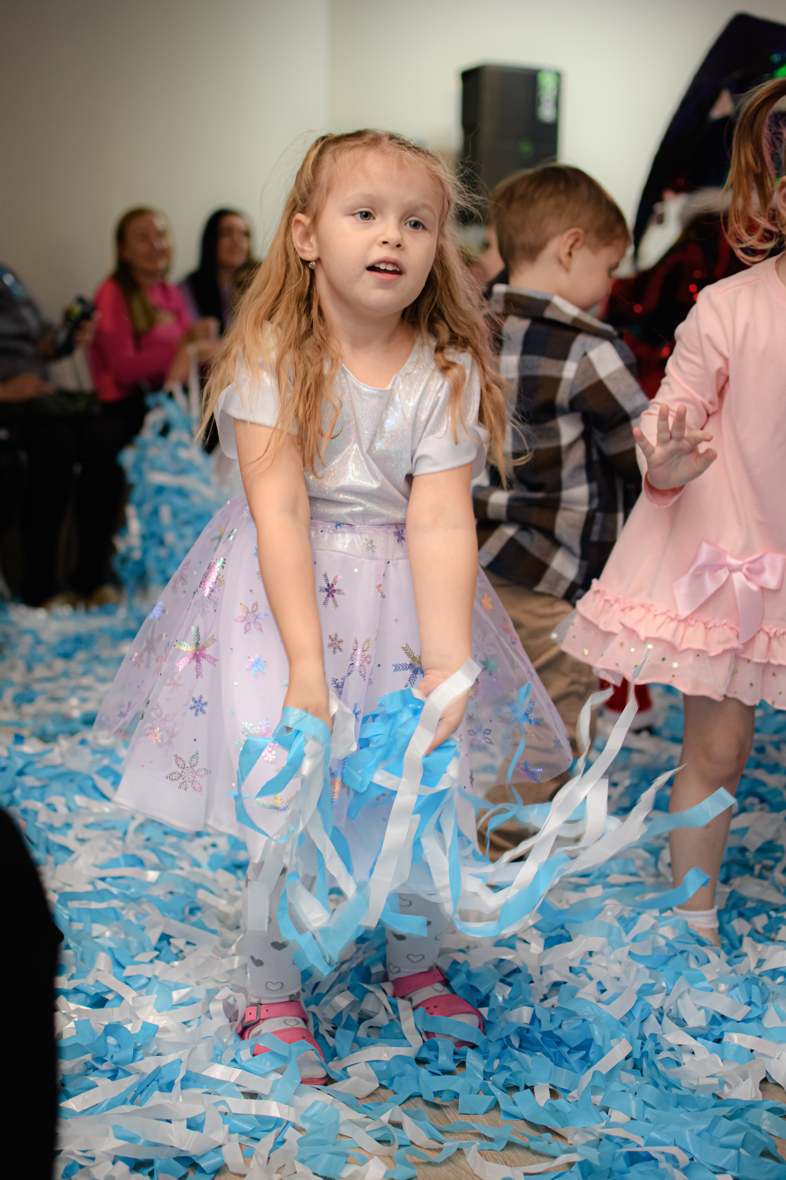 HAPPY NEW YEAR. Photokarish