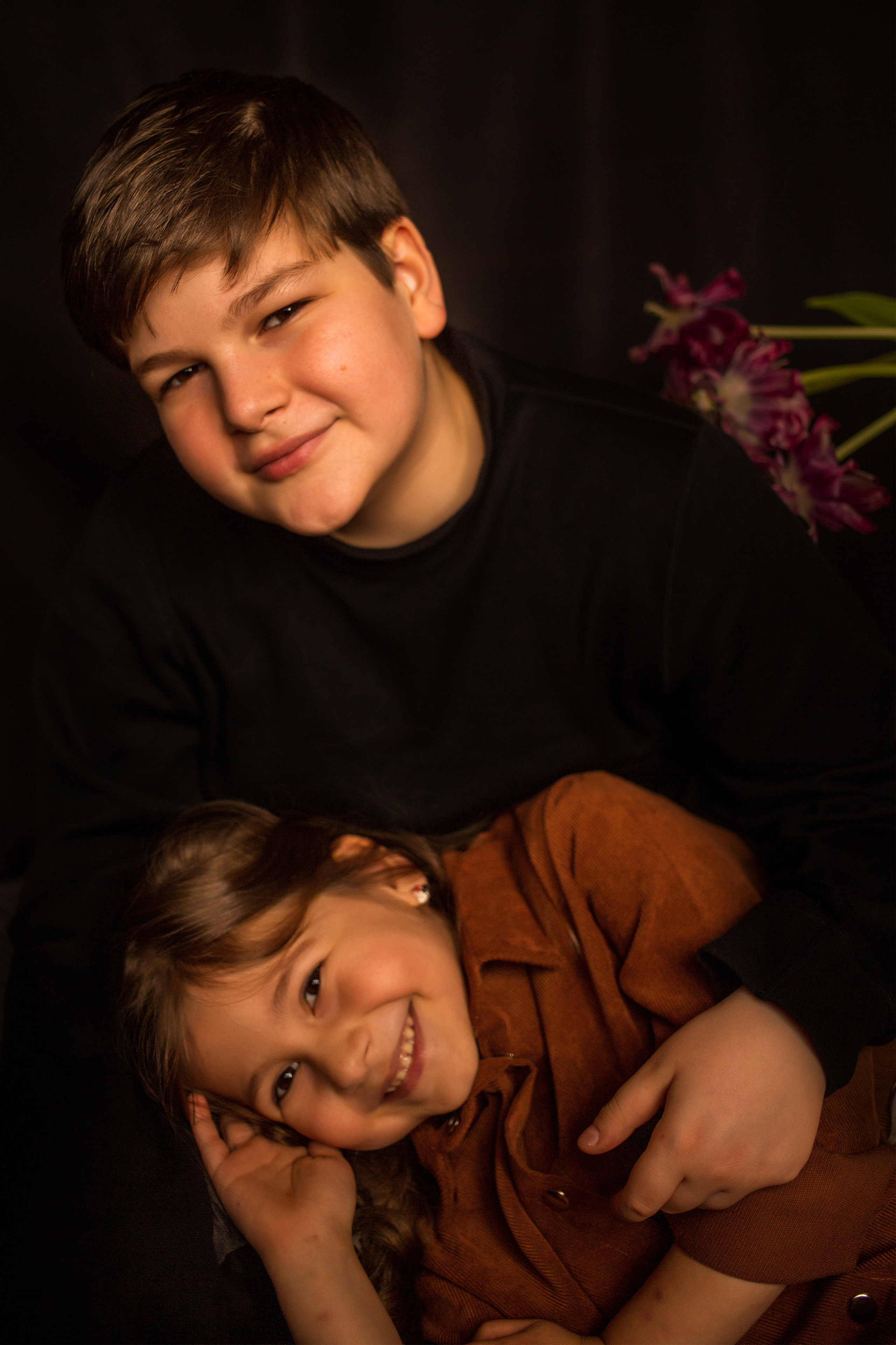 Элинка и тюльпаны. Свадебный и семейный фотограф в Абхазии Эля Цишба