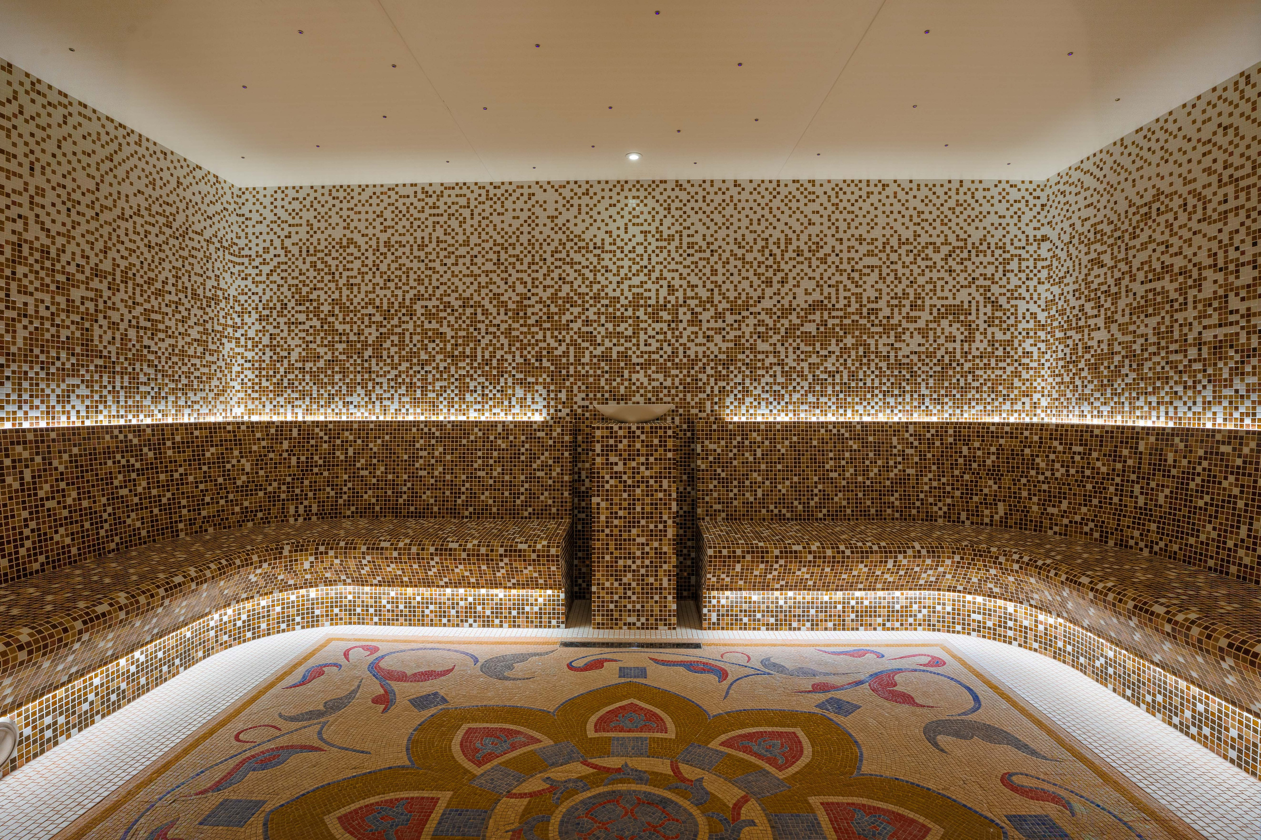 Императорский яхт клуб